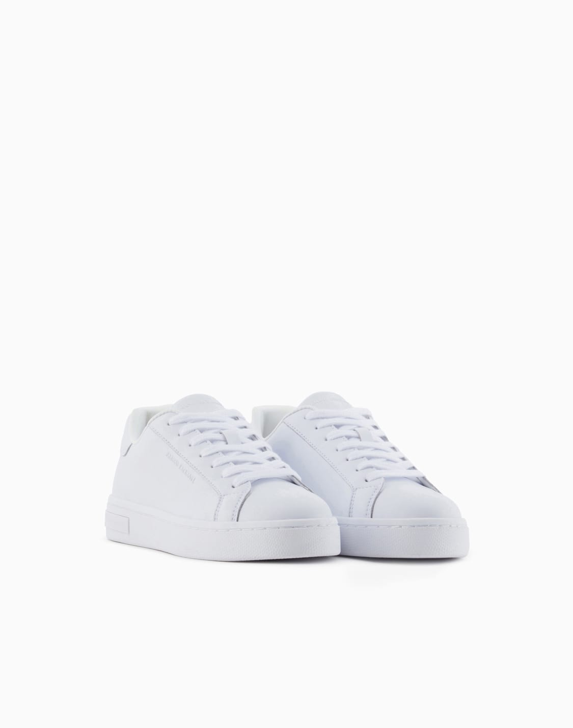 zapatillas-con-textura-suave-blanco--armani-exchange