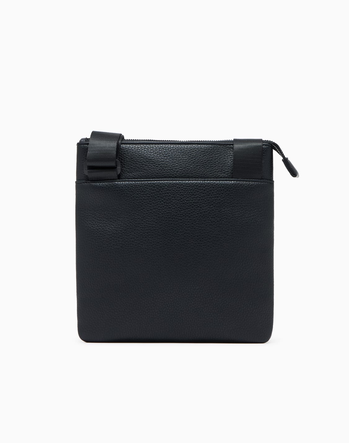 borsa-a-tracolla-piatta-con-tracolla-regolabile-e-logo-nero--armani-exchange