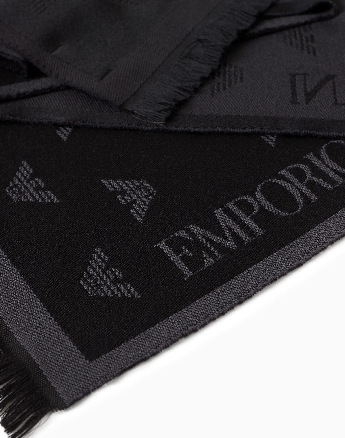 wool-scarf-with-all-over-jacquard-eagle-black--emporio-armani