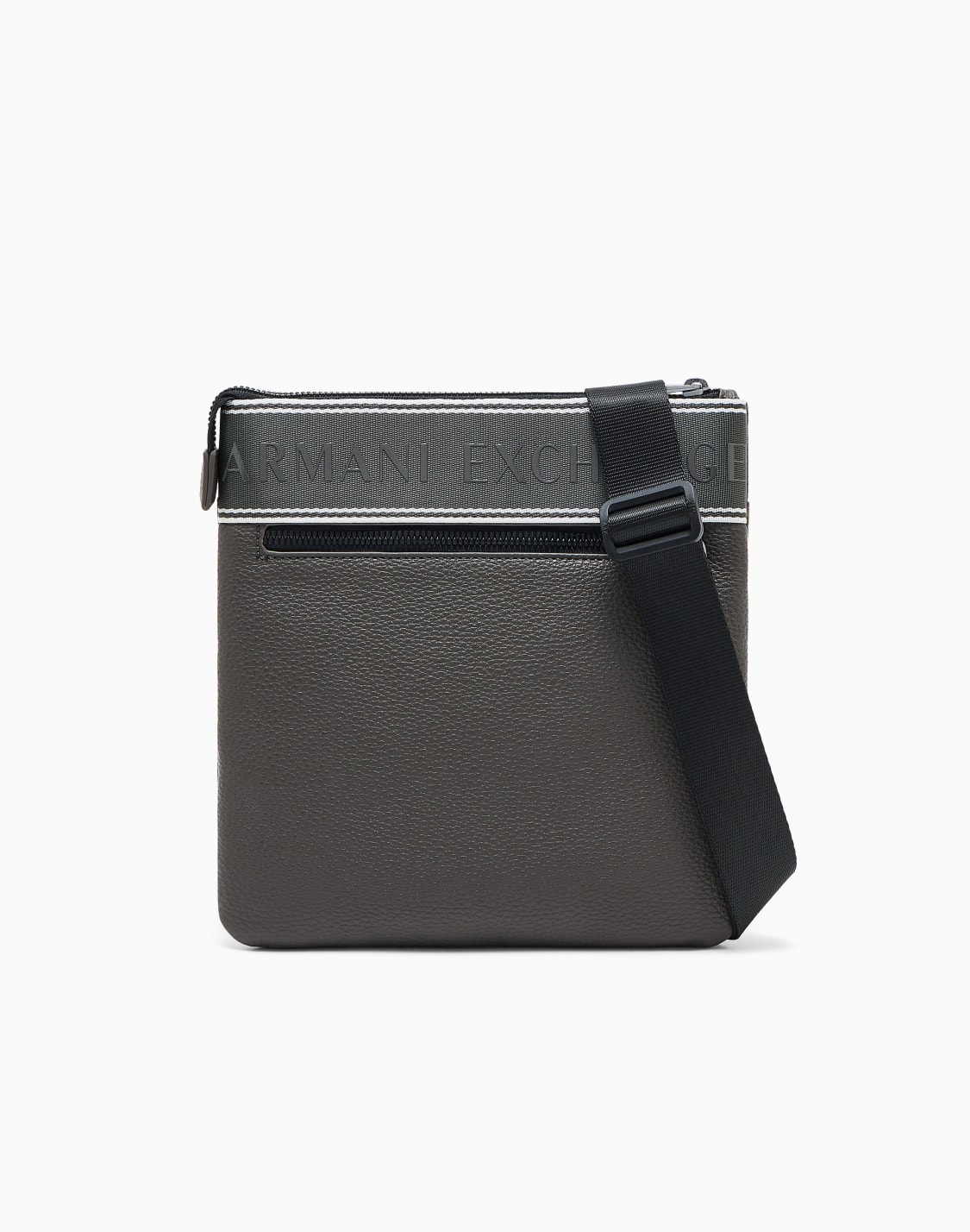 bandolera-plana-texturizada-con-bolsillo-frontal-y-correa-marrn--armani-exchange