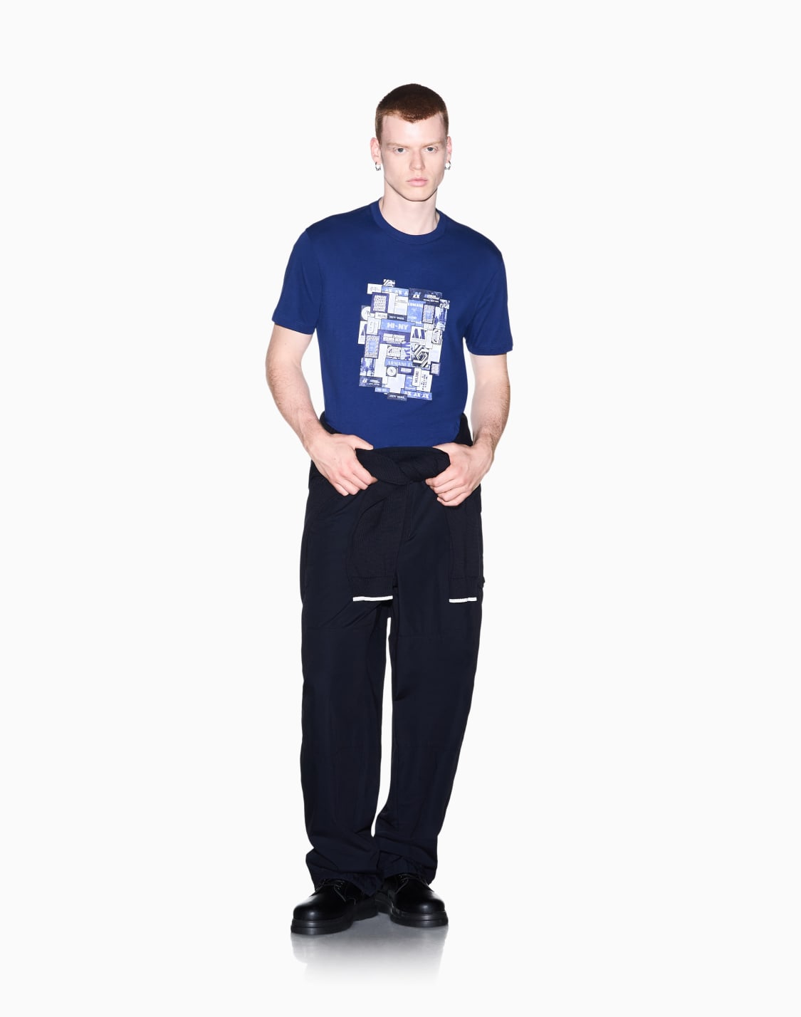 t-shirt-girocollo-in-jersey-di-cotone-con-stampa-blu--armani-exchange