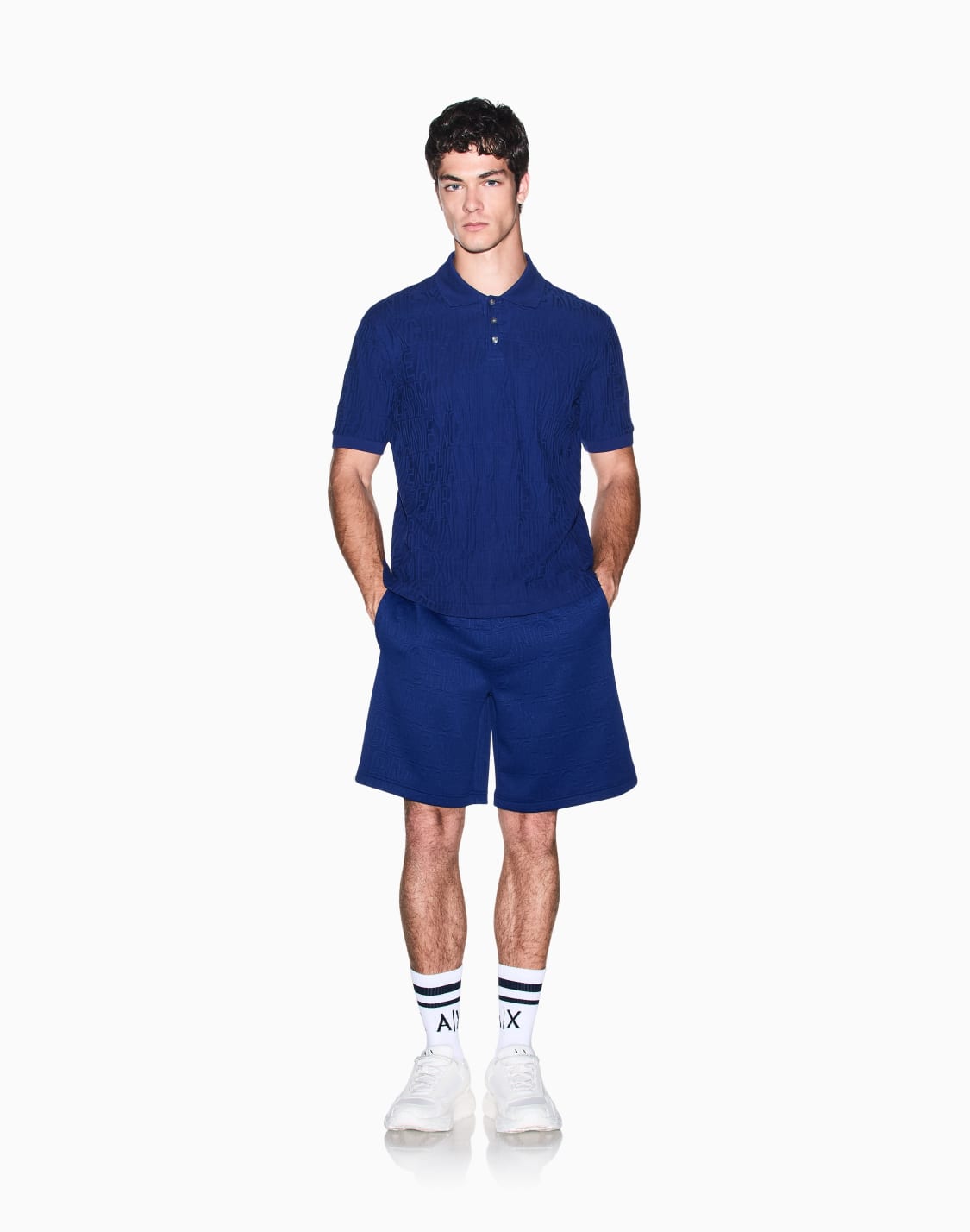 polo-de-algodn-mercerizado-con-tapeta-de-tres-botones-azul--armani-exchange