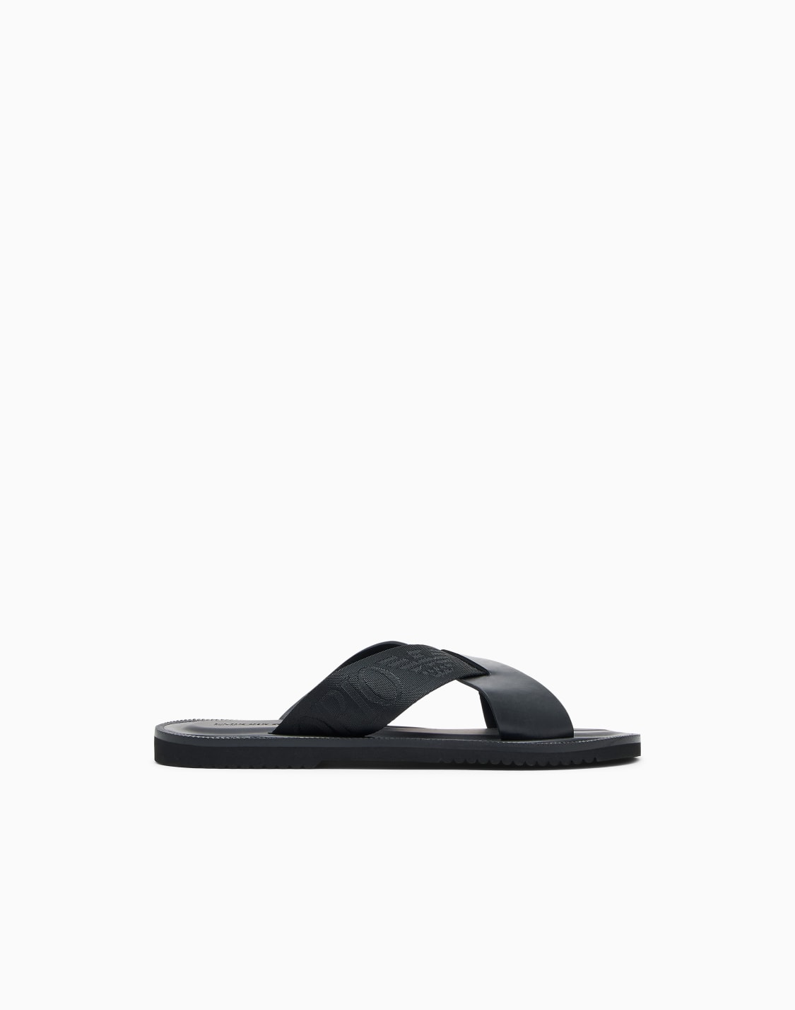 leather-cross-over-sandals-with-logo-tape-black--emporio-armani