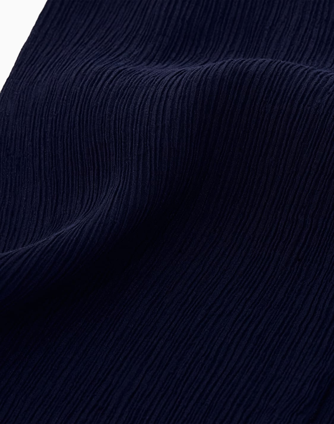 fular-de-crepn-de-mezcla-de-seda-azul-marino--giorgio-armani