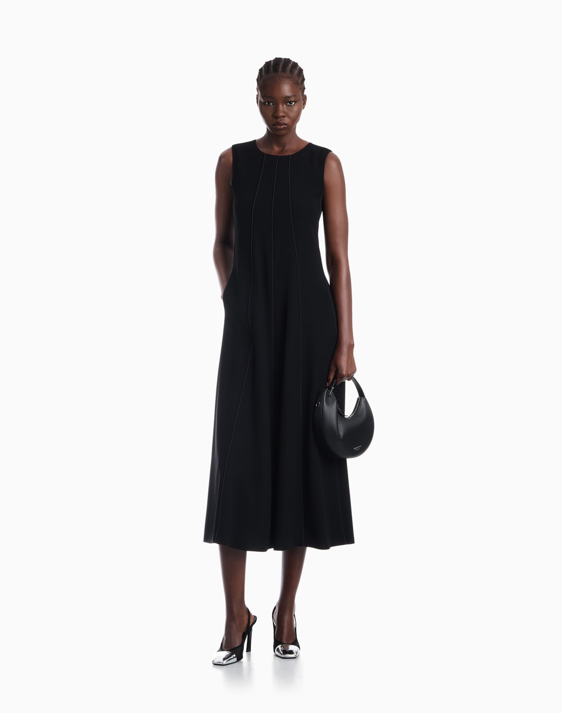 abito-senza-maniche-in-cady-tecnico-con-girocollo-nero--emporio-armani