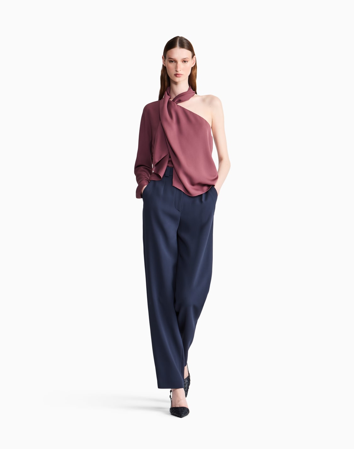 camicia-monospalla-in-tripla-georgette-di-seta-con-pannello-bordeaux--giorgio-armani