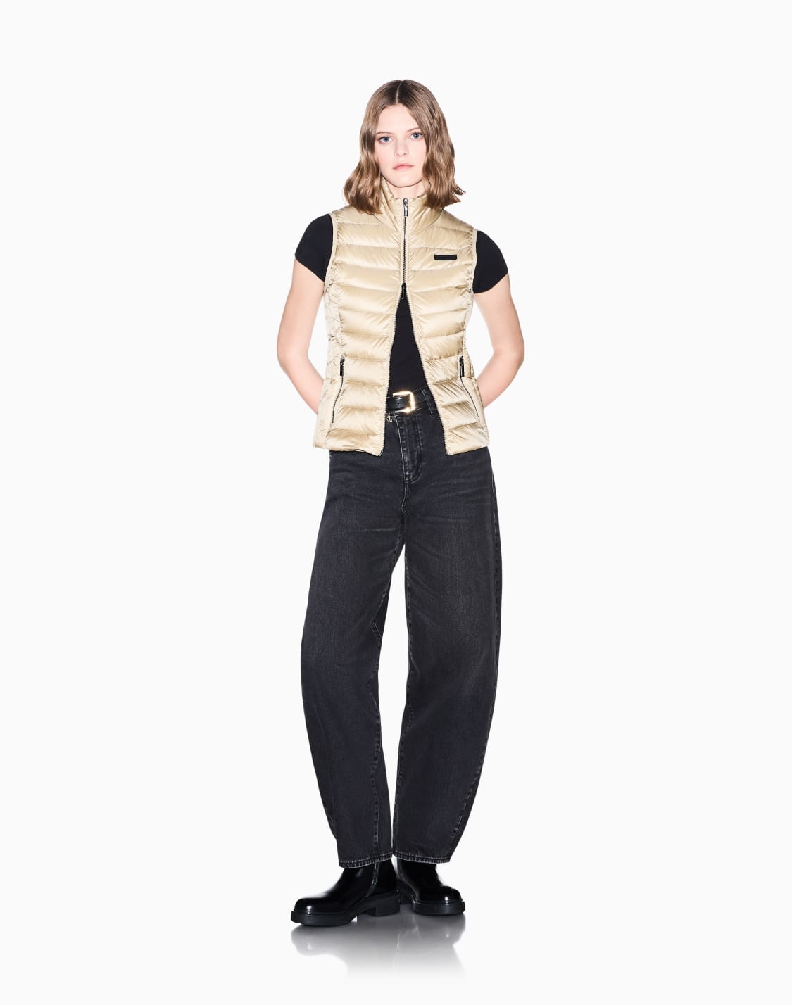 slim-fit-down-vest-in-lightweight-nylon-beige--armani-exchange