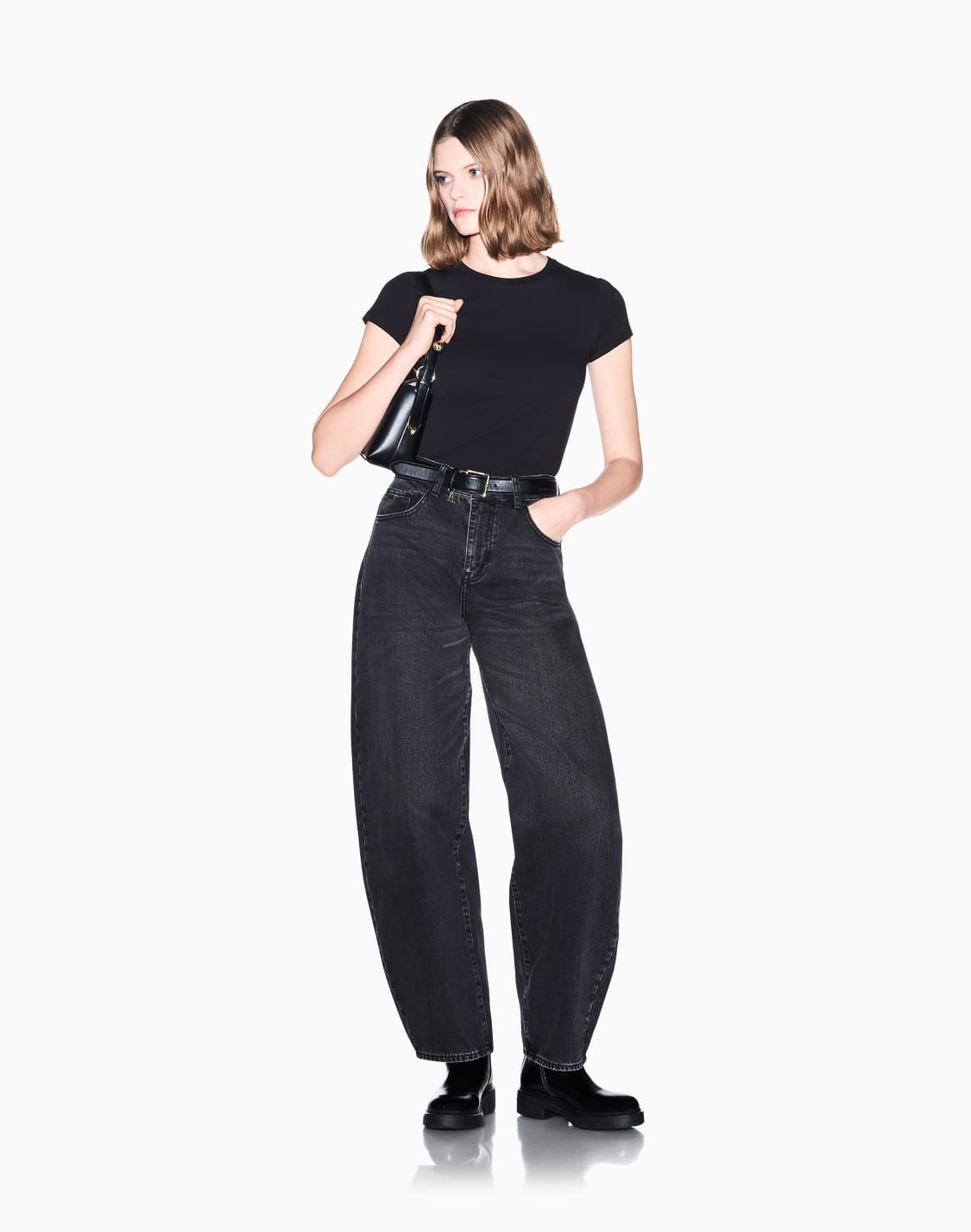 slim-fit-t-shirt-in-organic-cotton-stretch-jersey-black--armani-exchange
