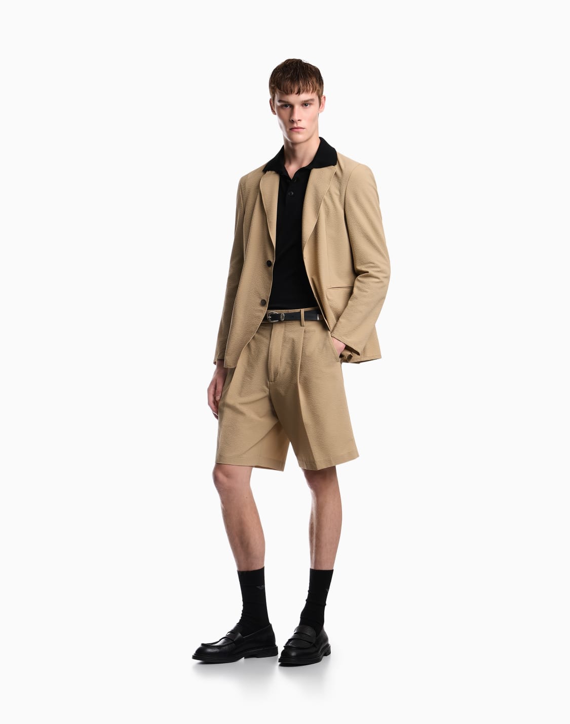 bermuda-shorts-in-seersucker-with-down-and-feather-padding-베이지--emporio-armani