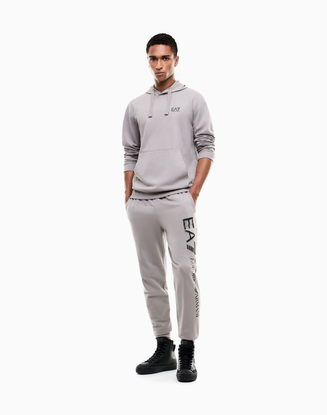 pullover-sweatshirt-in-cotton-with-a-hood-logo-series-grey--ea7
