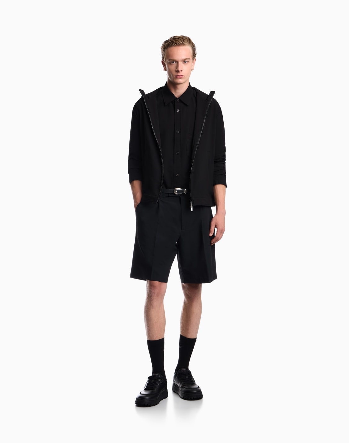 cazadora-de-tejido-seersucker-con-relleno-de-plumn-negro--emporio-armani