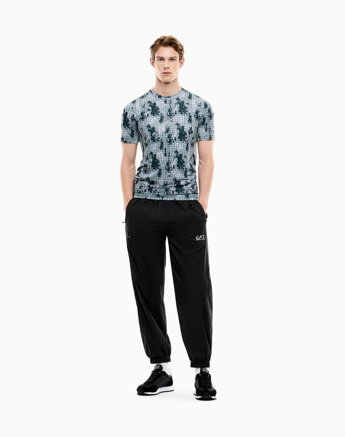 slim-fit-t-shirt-vigor-7-in-technical-jersey-grey--ea7