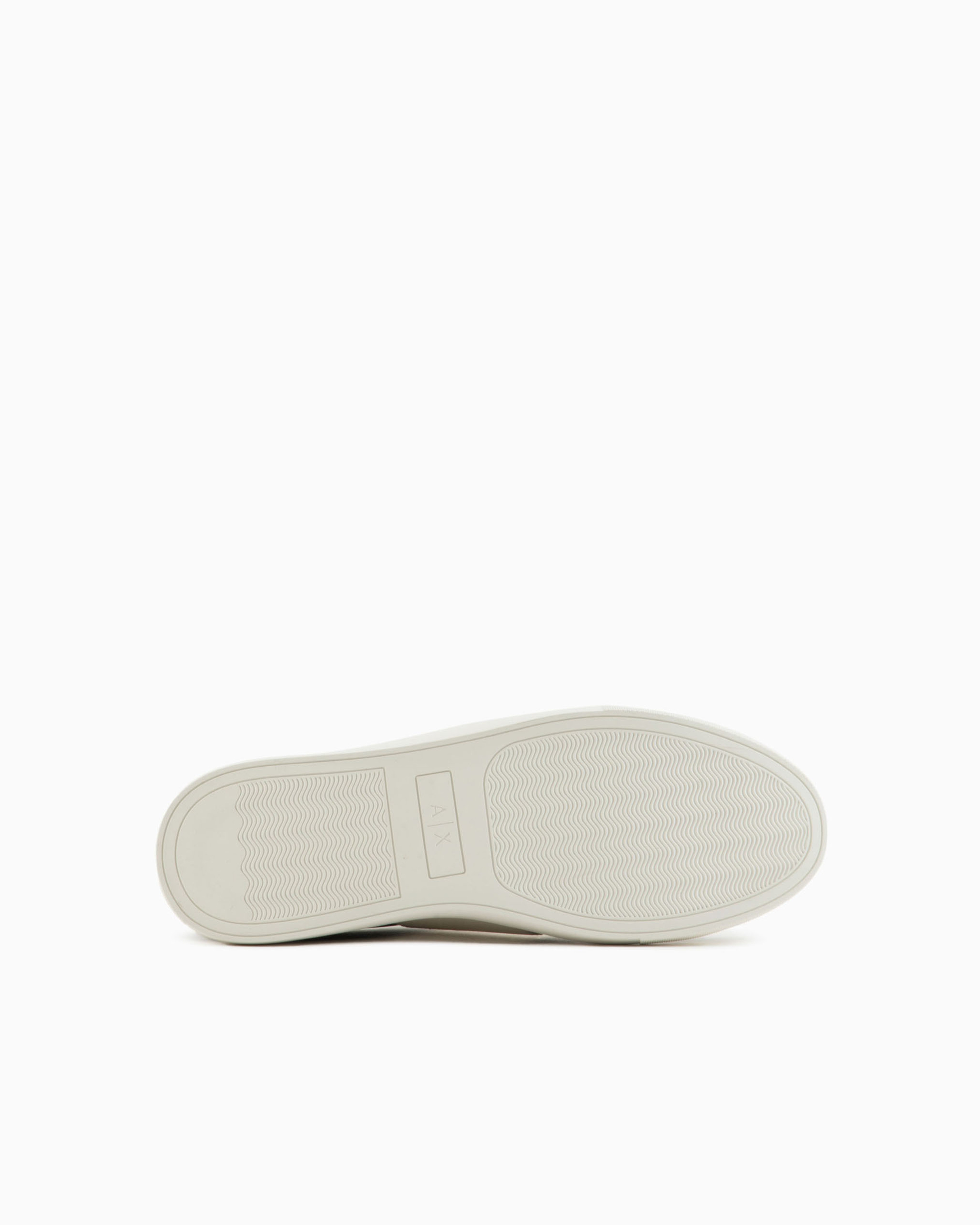 Sneakers with logo