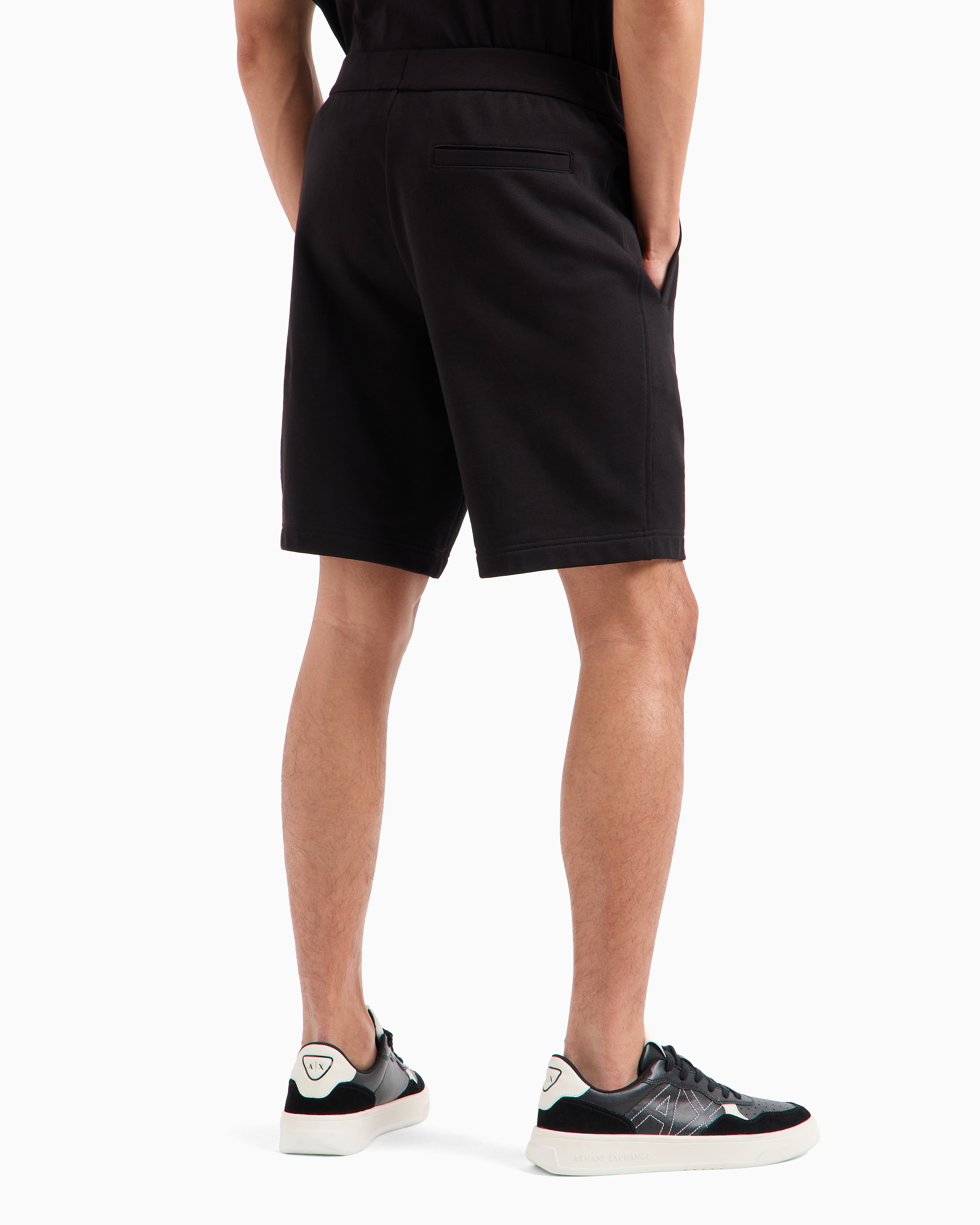 Trousers flowing fabric