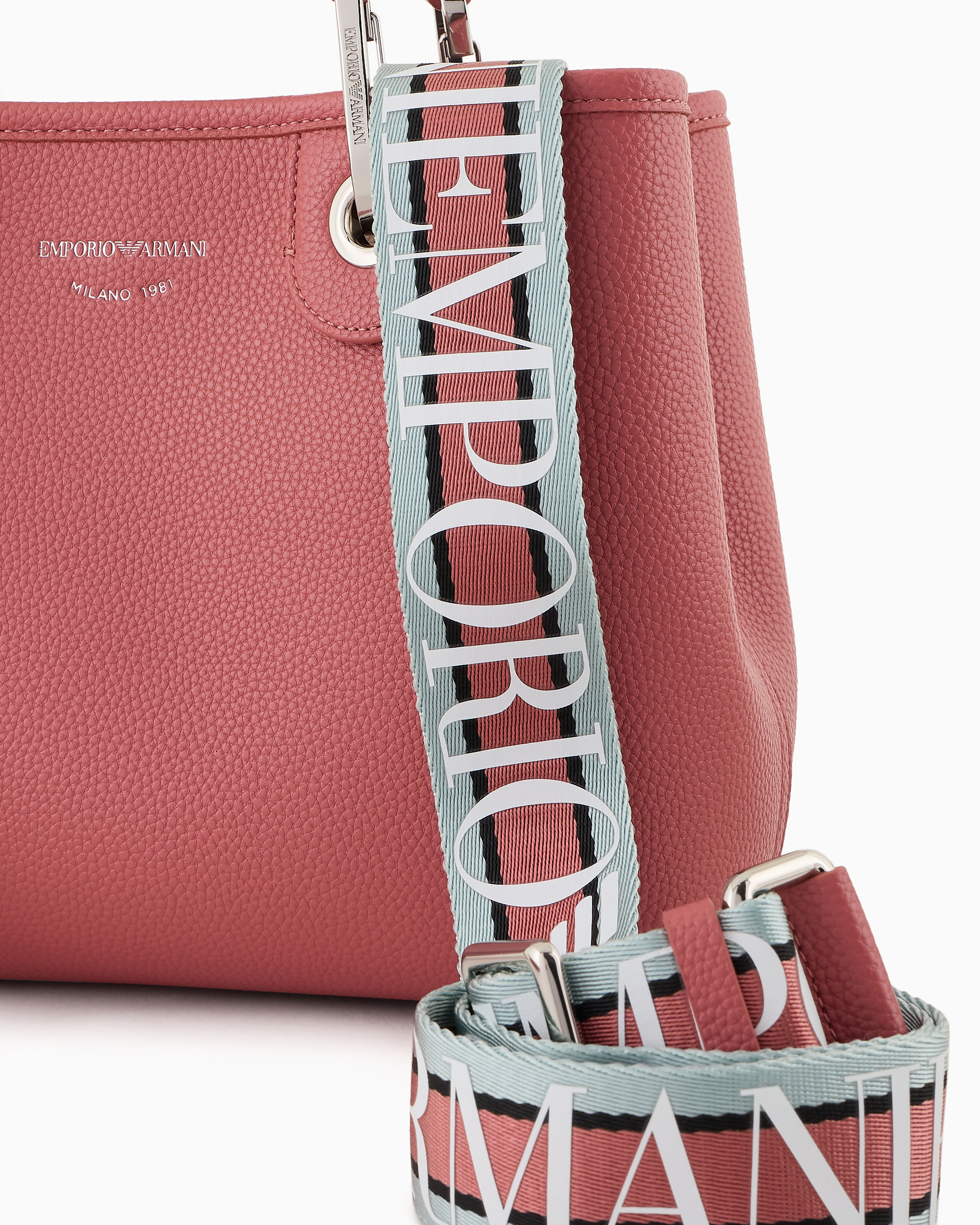 【良品】EMPORIO ARMANI マザーズバッグ(ピンクベージュ) ベビー マザーズバッグ |【公式】エンポリオ アルマーニ