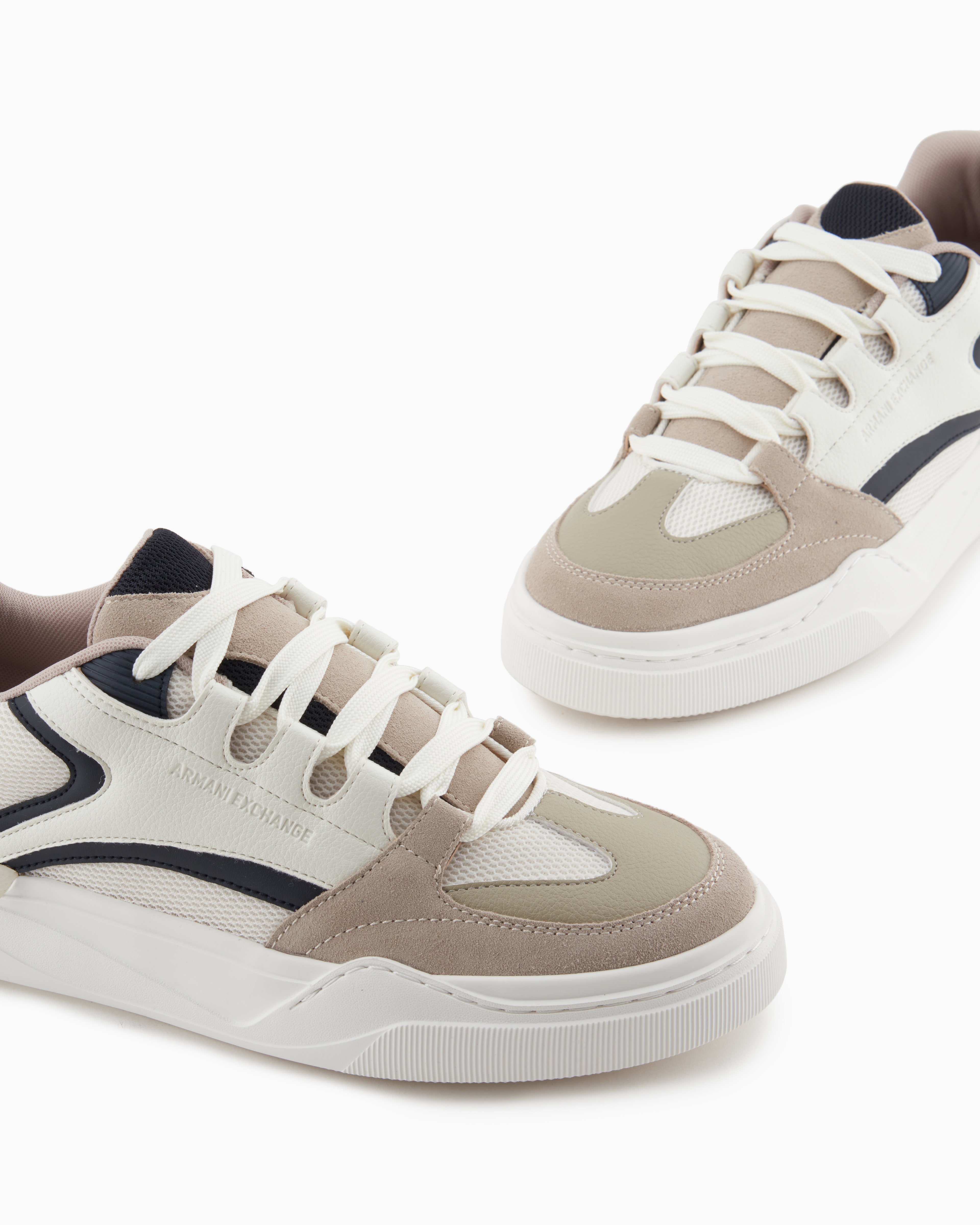 Oversized sneakers with contrasting inserts