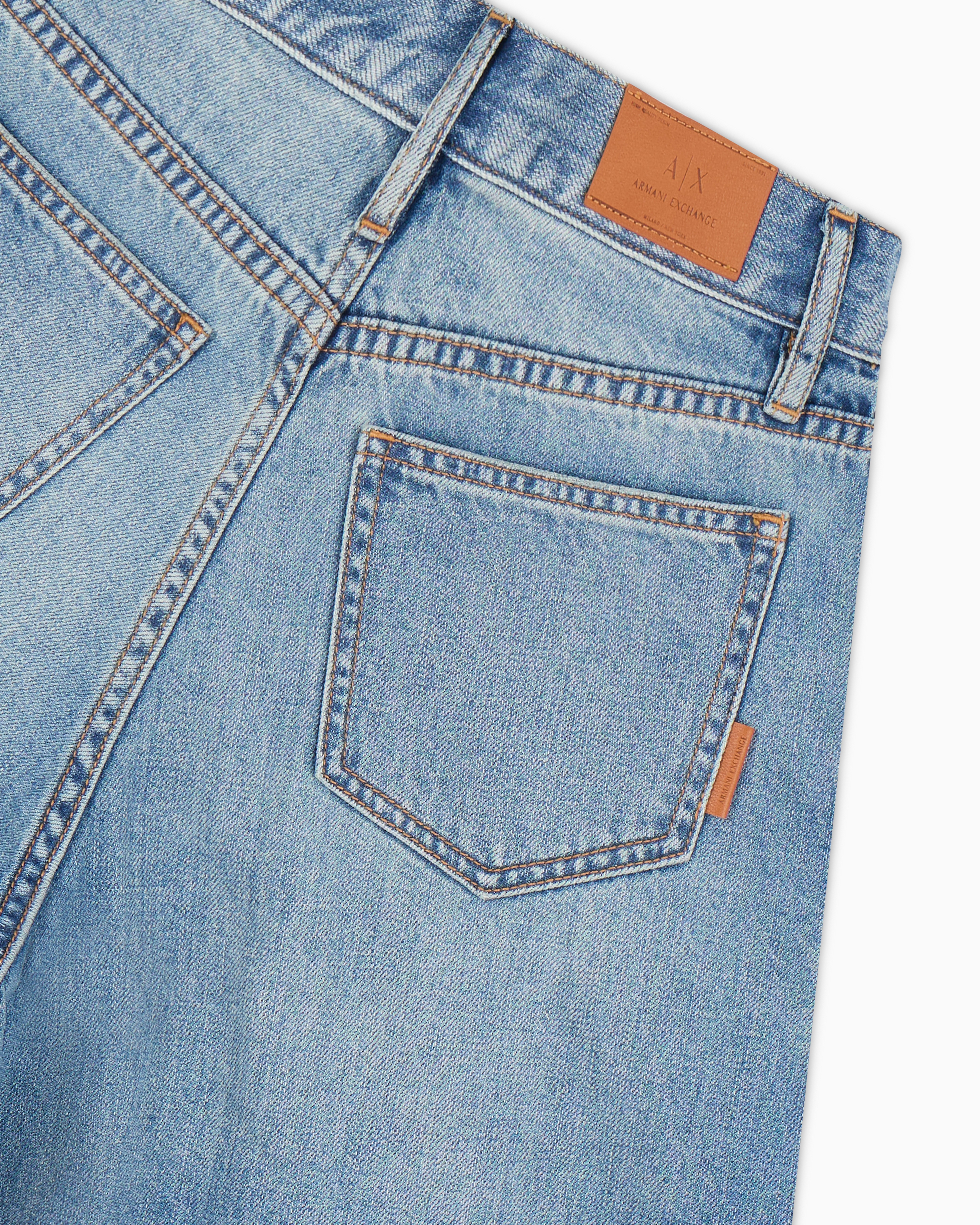 Super wide leg jeans with ASV pleats | Armani Exchange