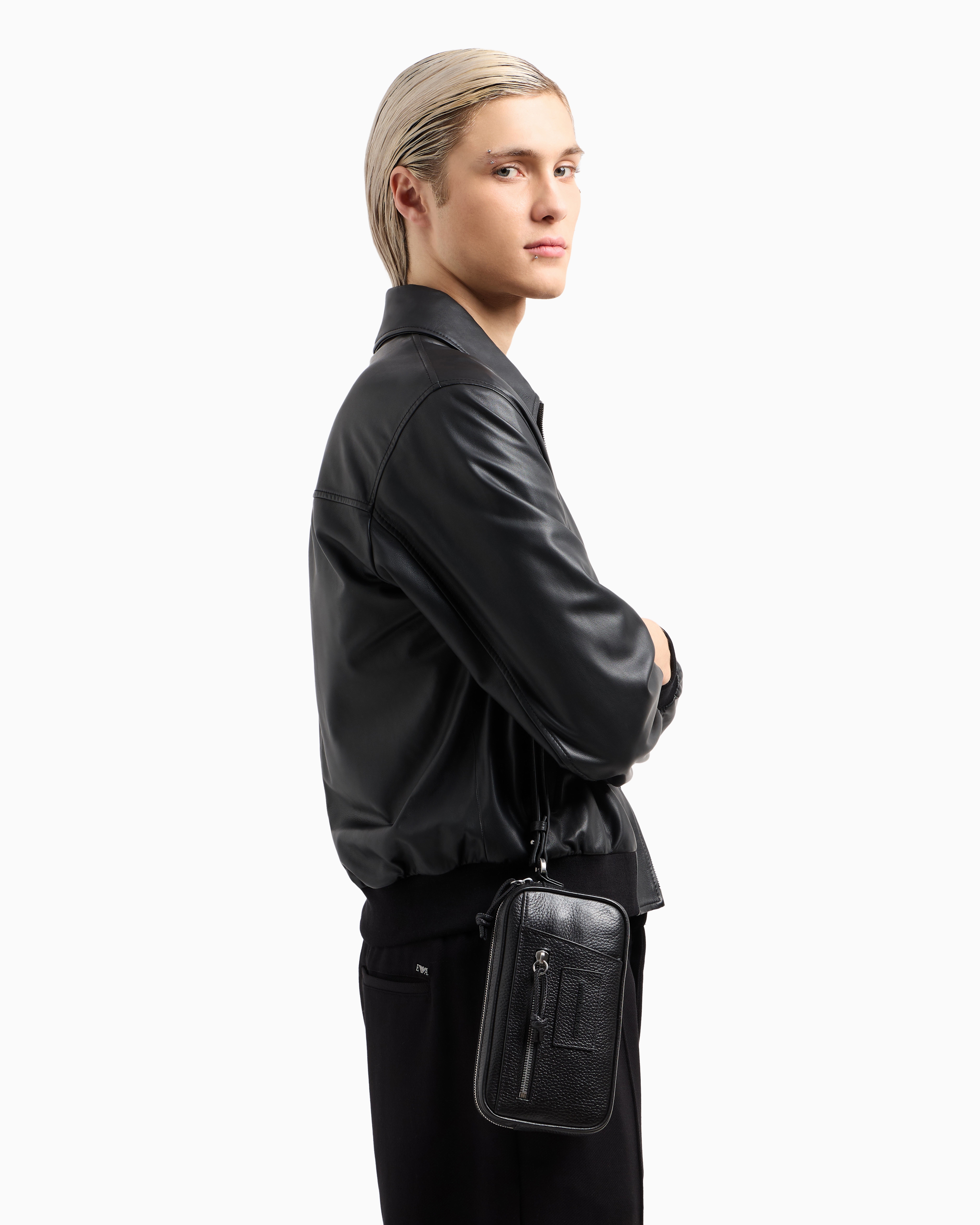 Emporio Armani - Tumbled leather washbag, Man, Black, Size: TU