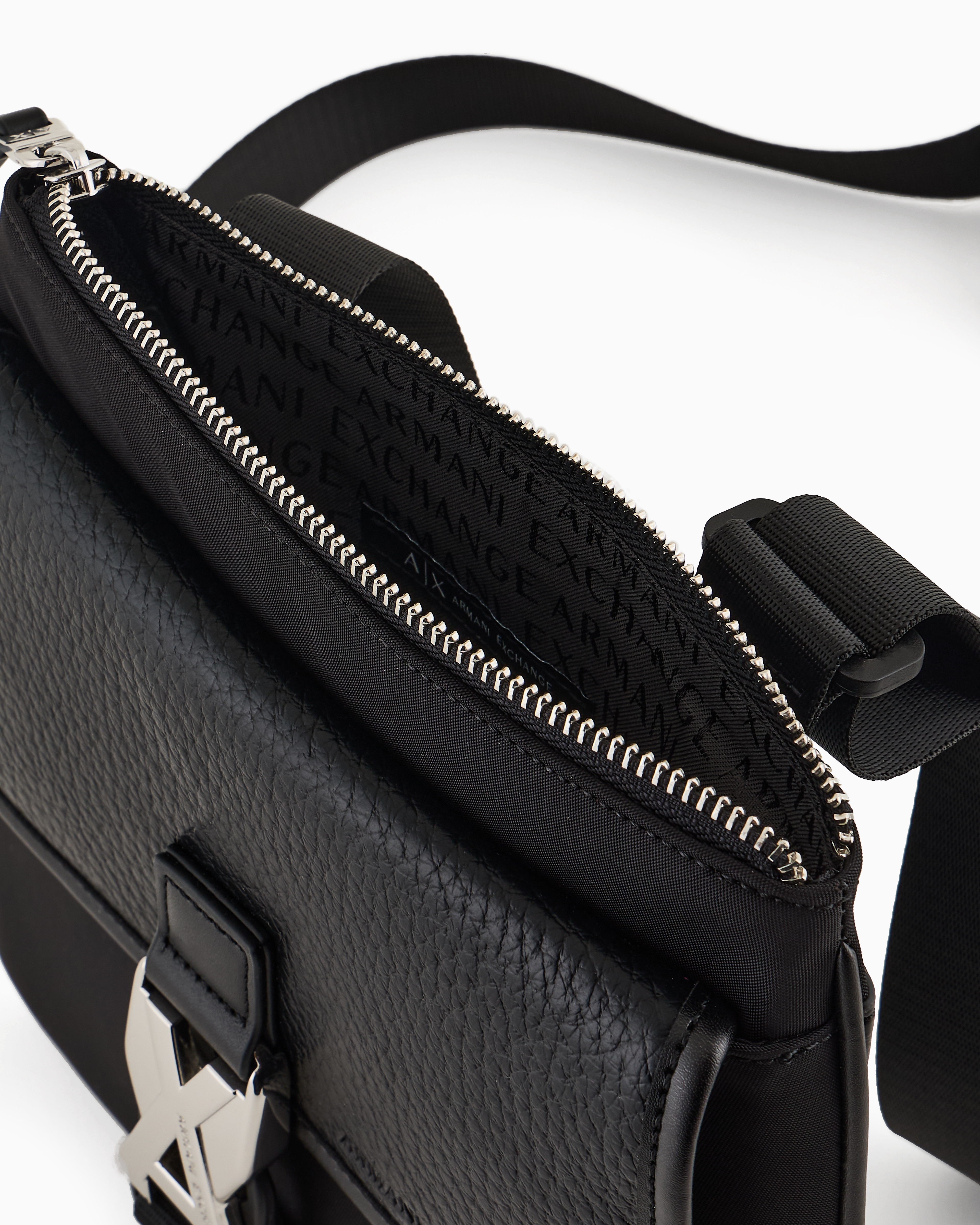 Flat shoulder bag with logo | Armani Exchange