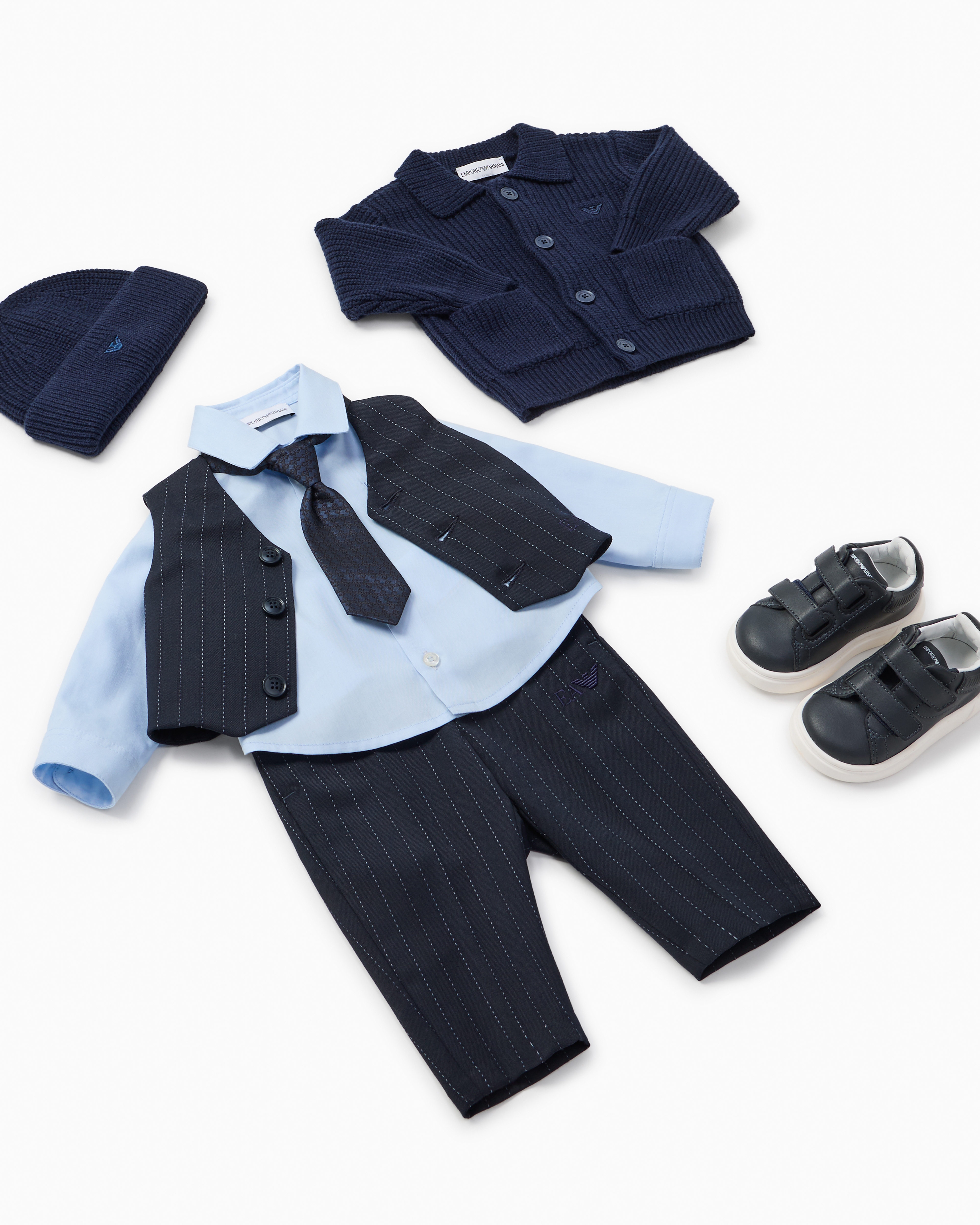 Emporio Armani - Suit with shirt, waistcoat and trousers a pinstripe motif, Boy, Blue, Size: