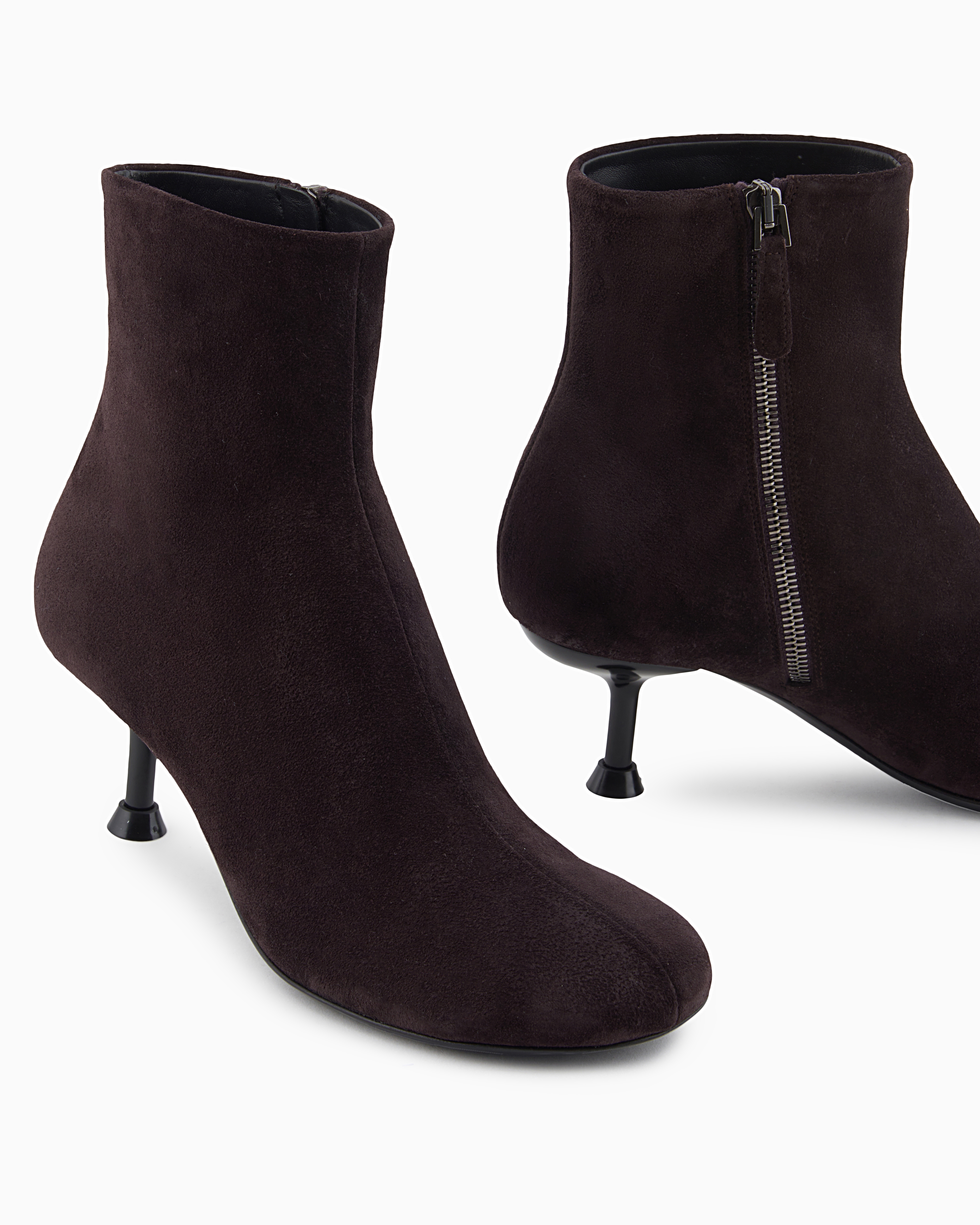 ☆極美品☆ARMANI ベージュ スエード ブーツ　MADE IN ITALY ☆極美品☆ARMANI ベージュ スエード ブーツ MADE IN ITALY ☆極美品