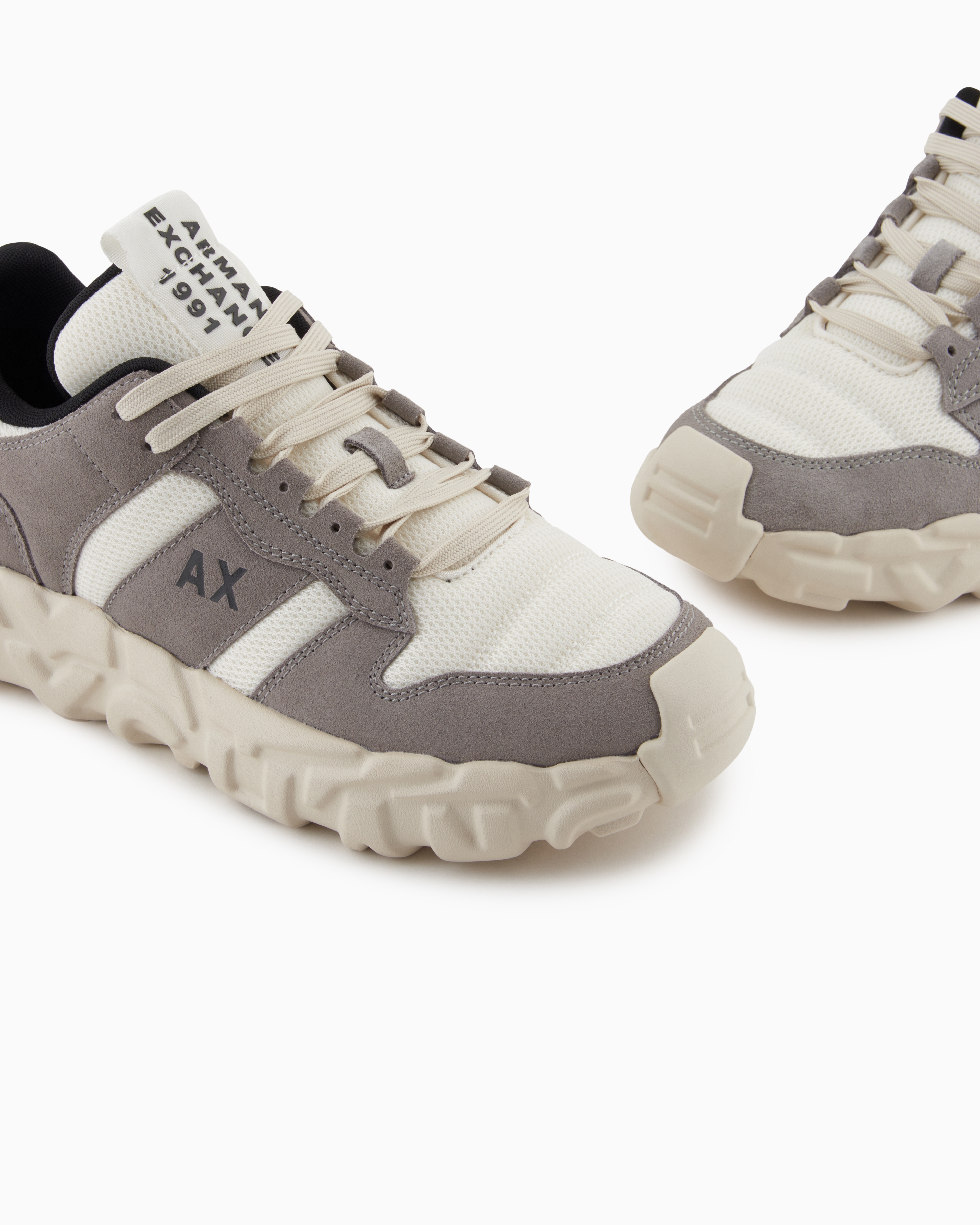 XM001692_AF17369_U0011_A_FW202