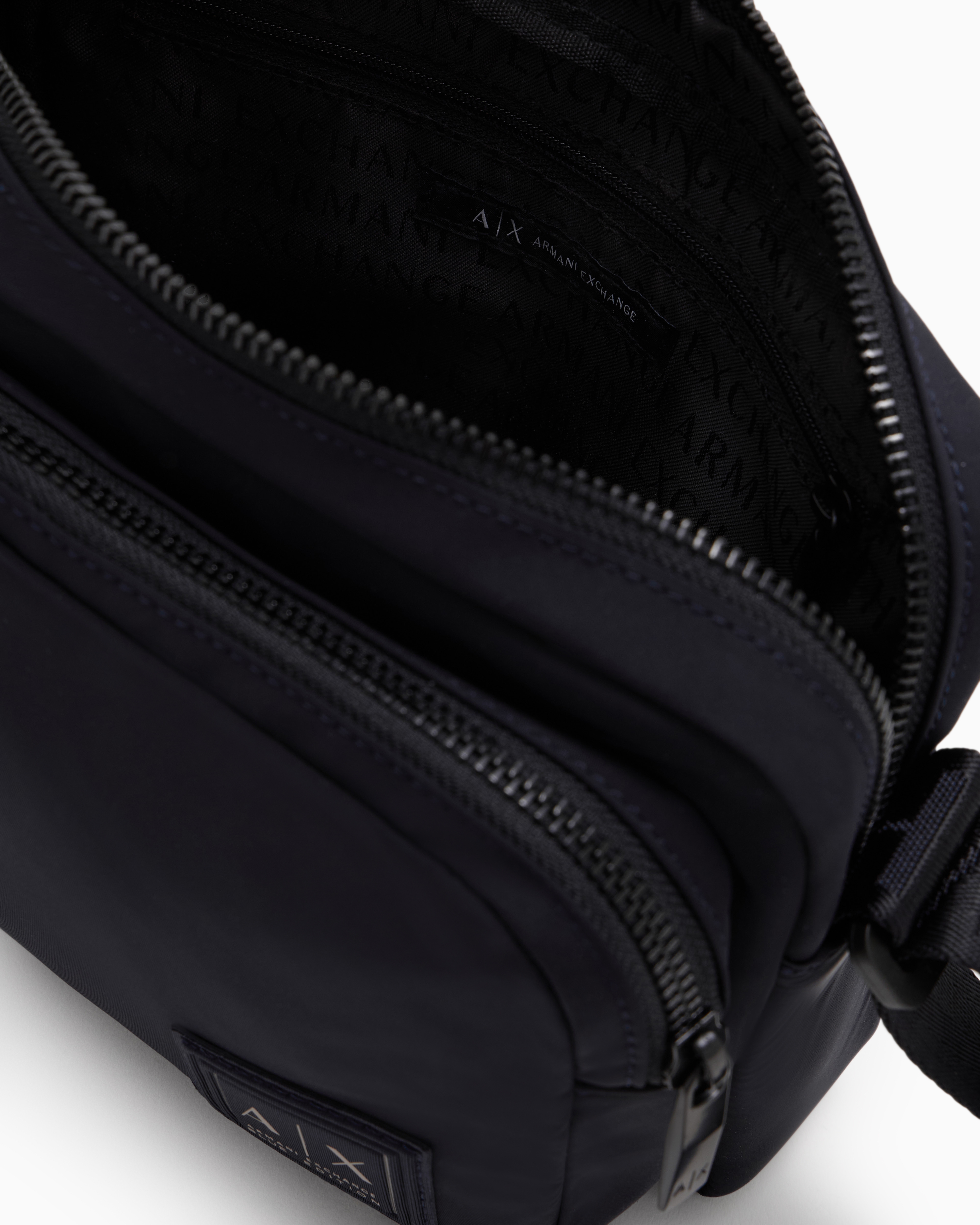 Shoulder bag with external pocket