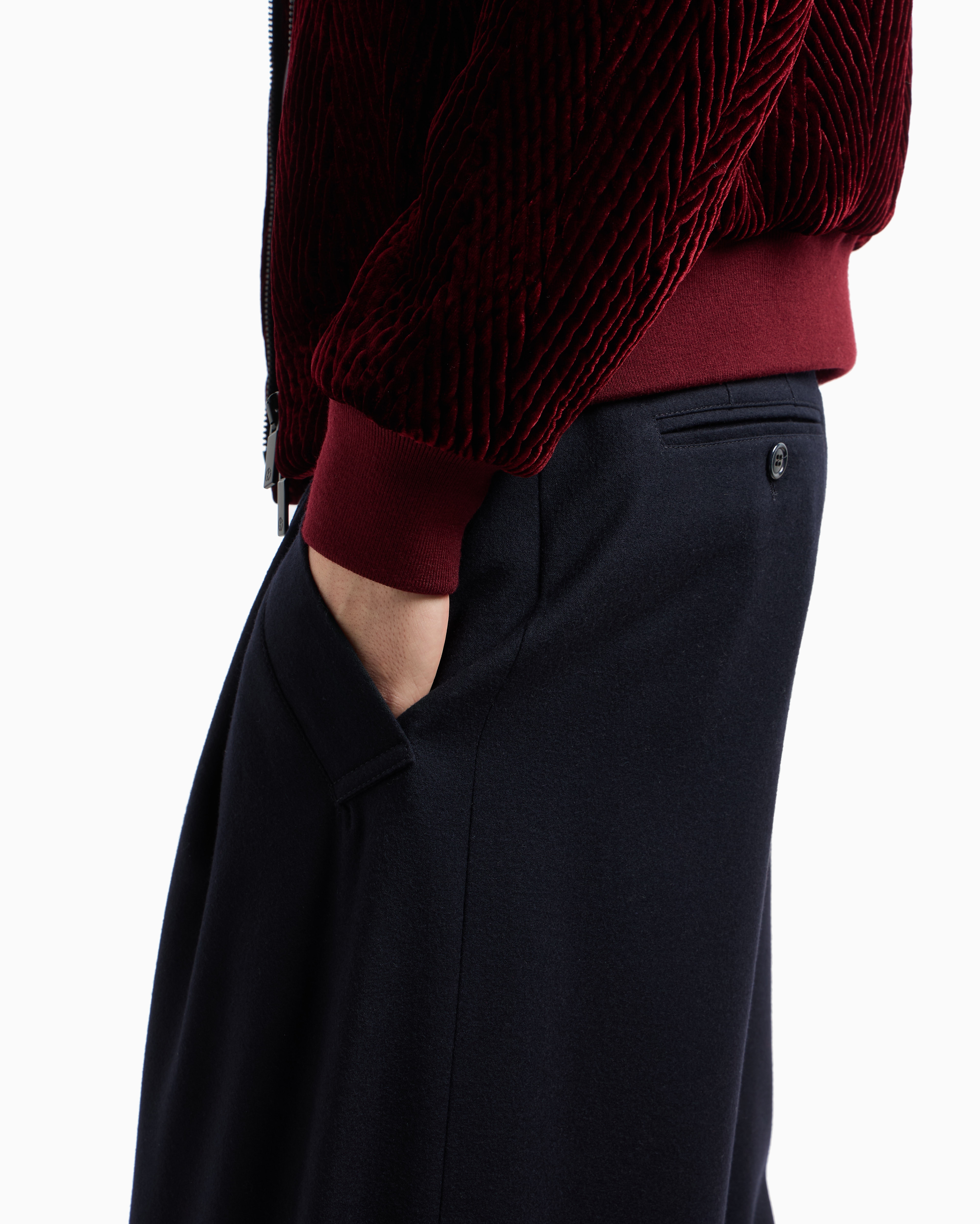 ARMANI Collezioni ブラックウール　1タック　ワイドトラウザーズ ARMANI Collezioni ブラックウール 1タック ワイドトラウザーズ