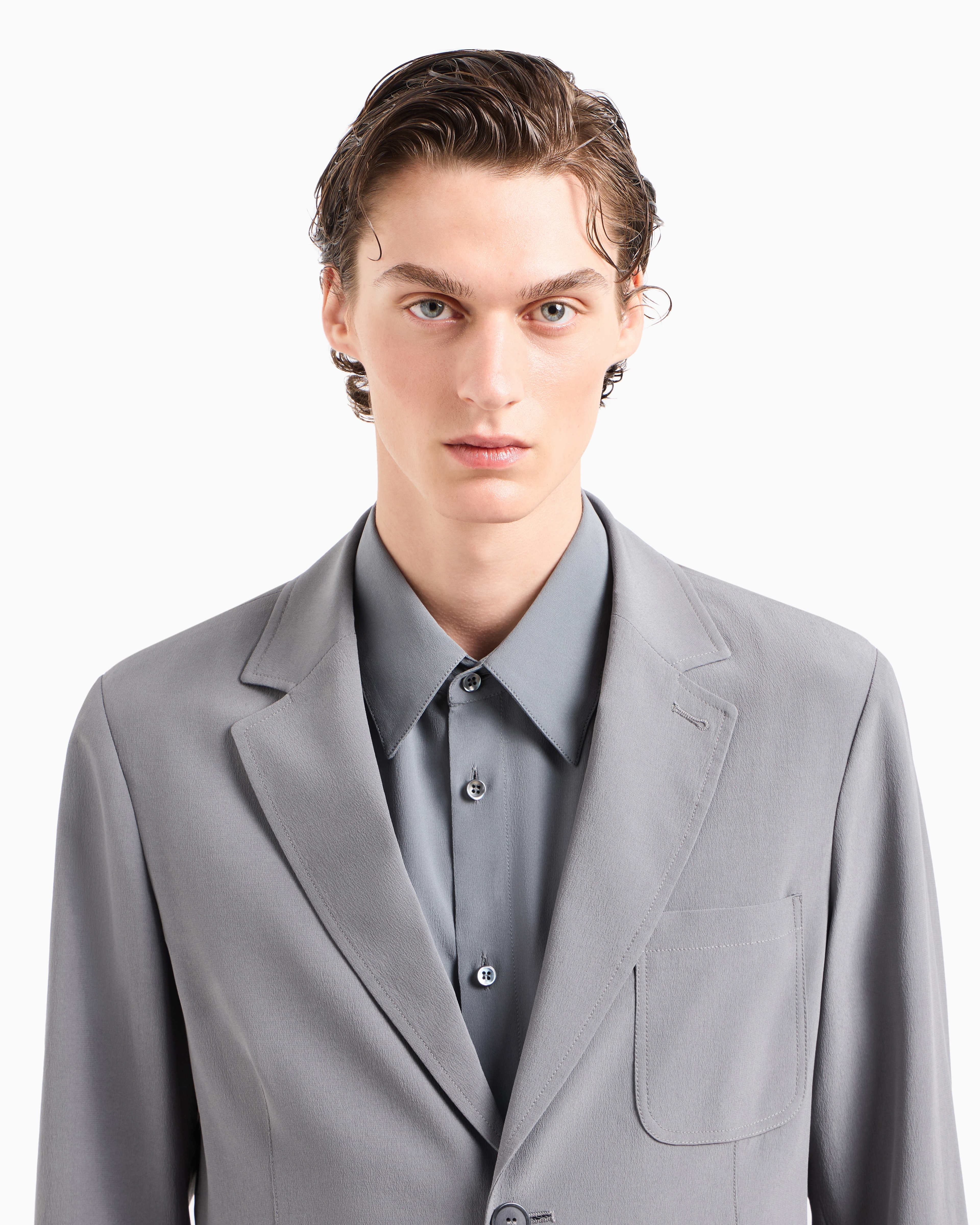 GM001935_TE16749_U8162_A_FW202