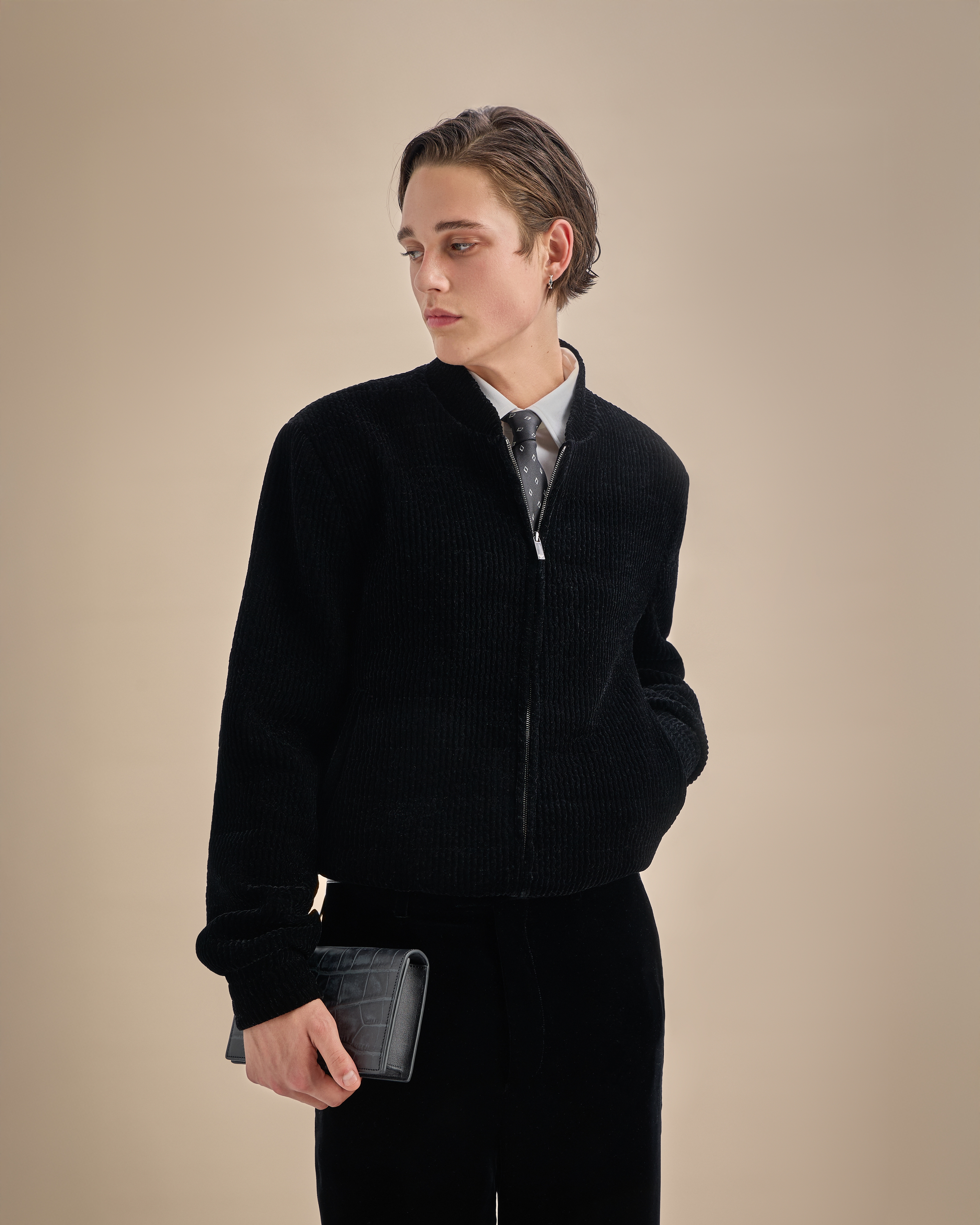 EM000358_TE17074_UC001_L_FW202