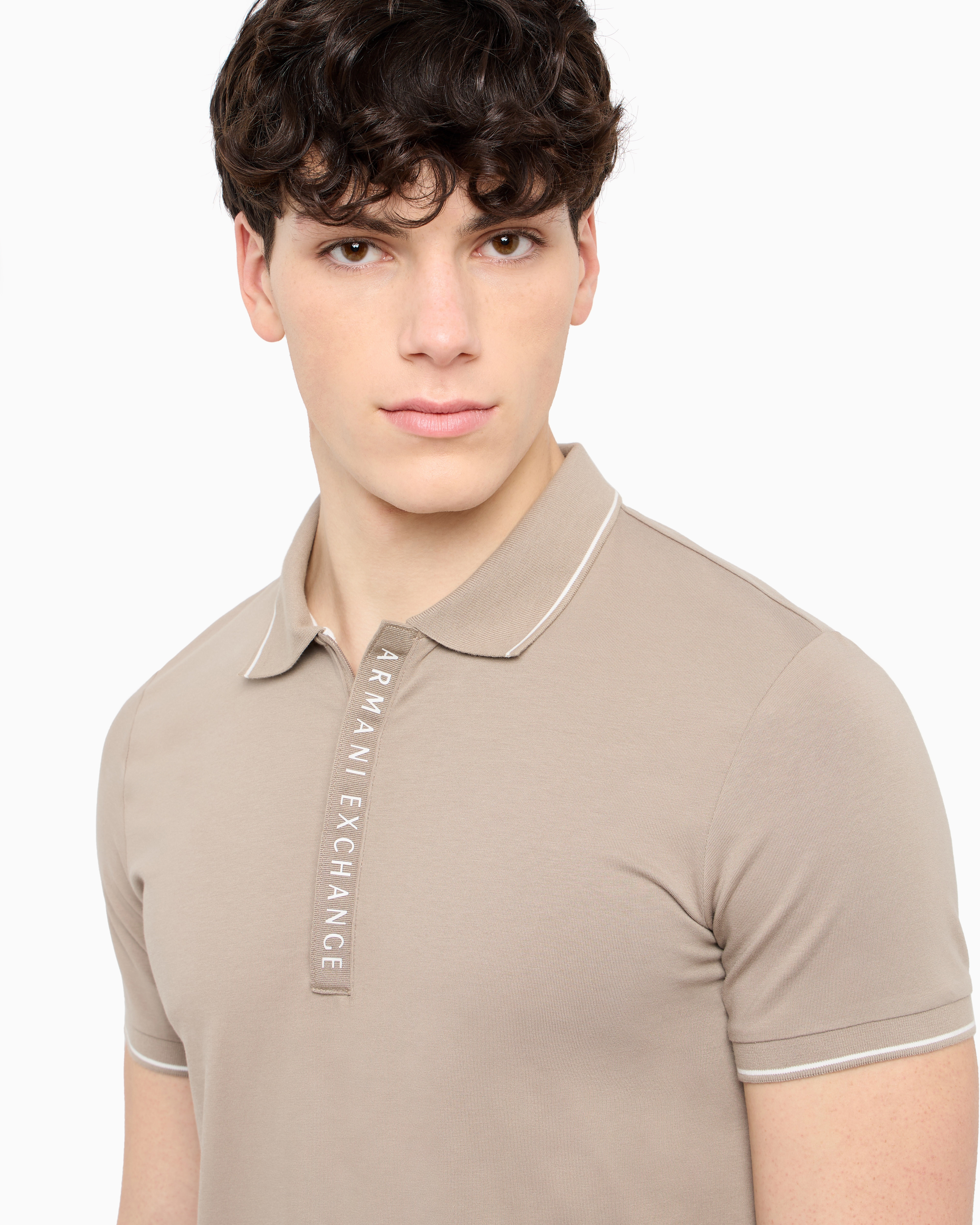 Polo with contrasting logo cotton spandex