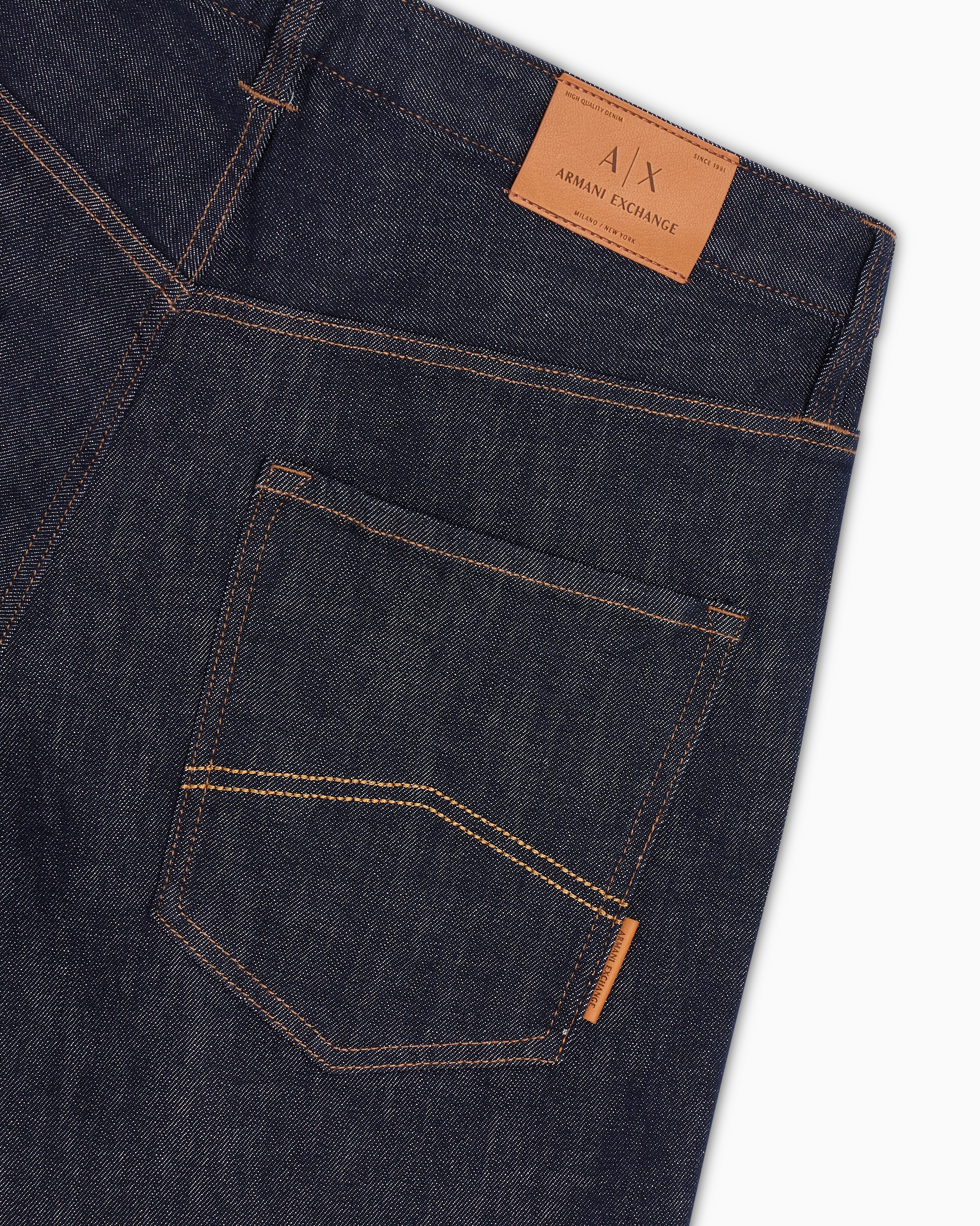 XM000076_AF12284_MB001_C_SS202