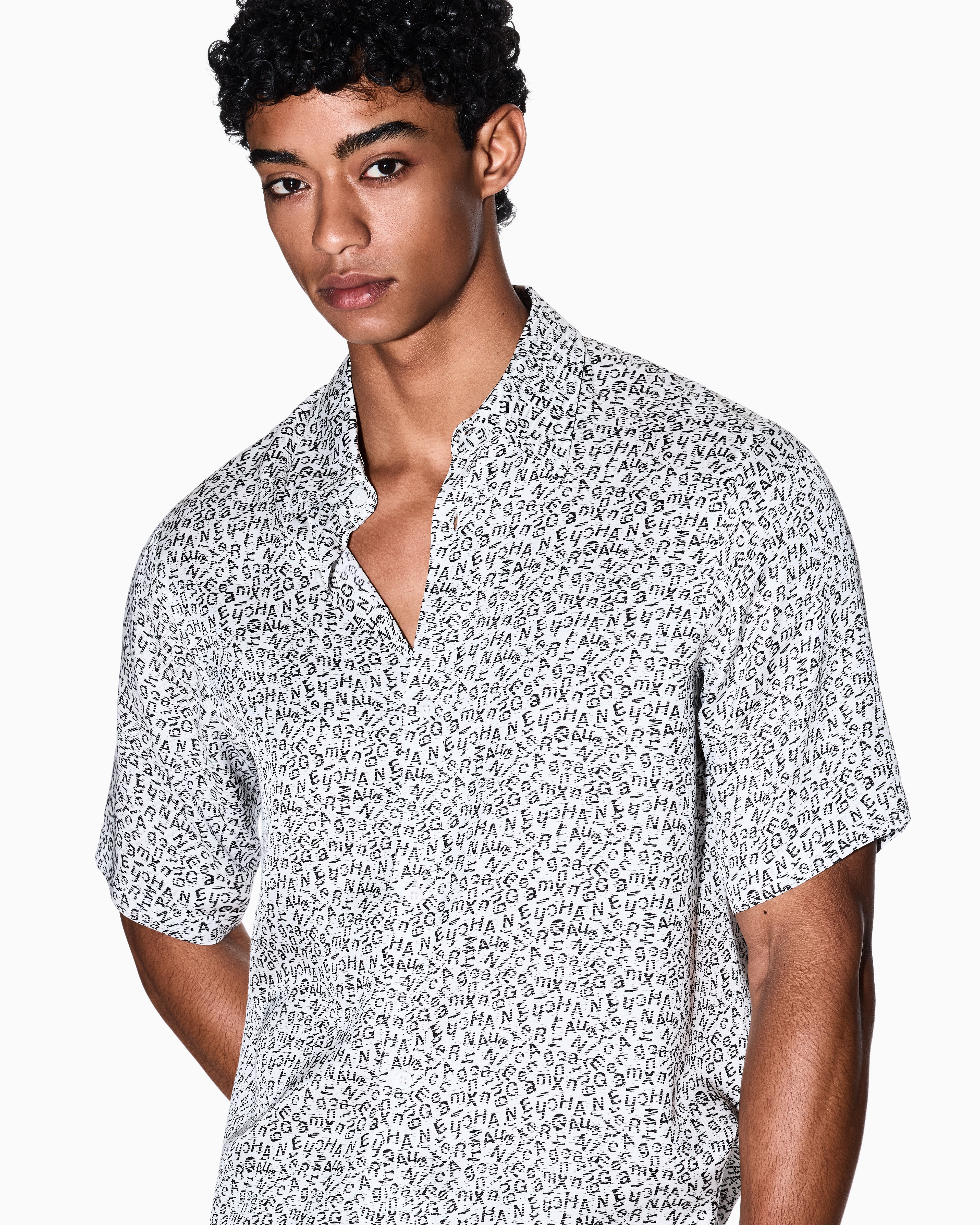 Patterned short-sleeved shirt | Armani Exchange