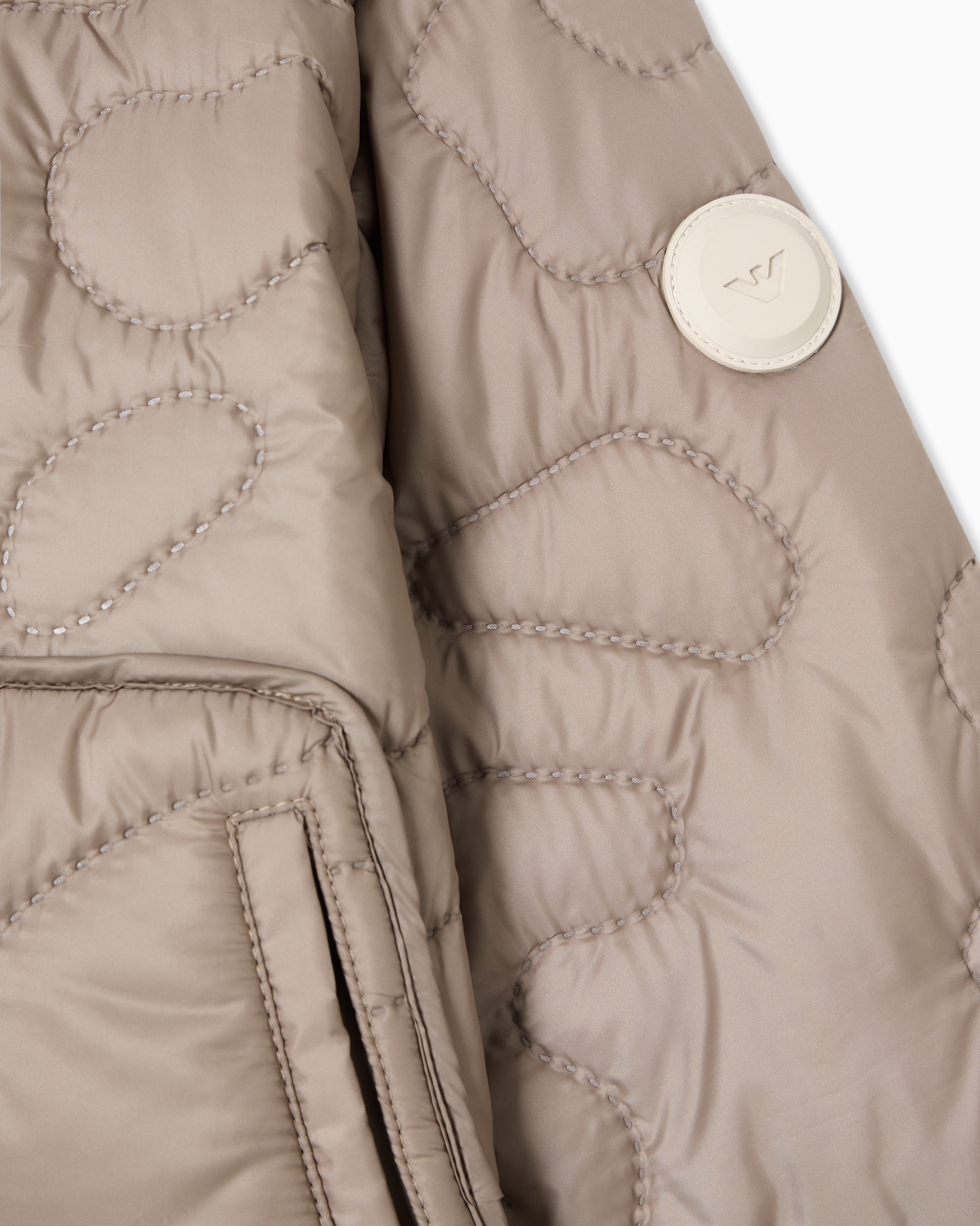 EMPORIO ARMANI　キッズコート130cm Emporio Armani Kids Boys 4-16 Years Clothing Jackets and