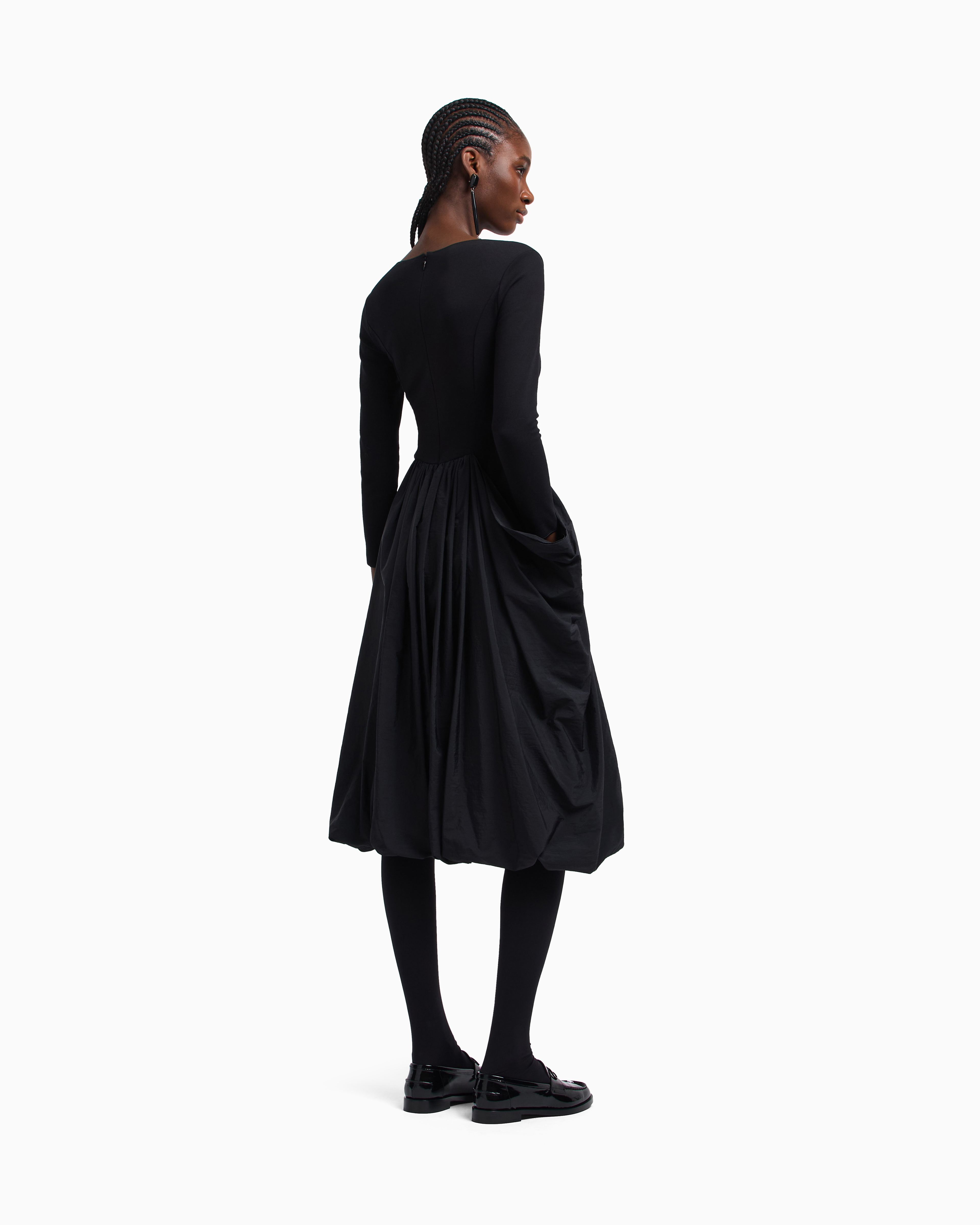 EW002782_AF12303_UC001_R_FW202