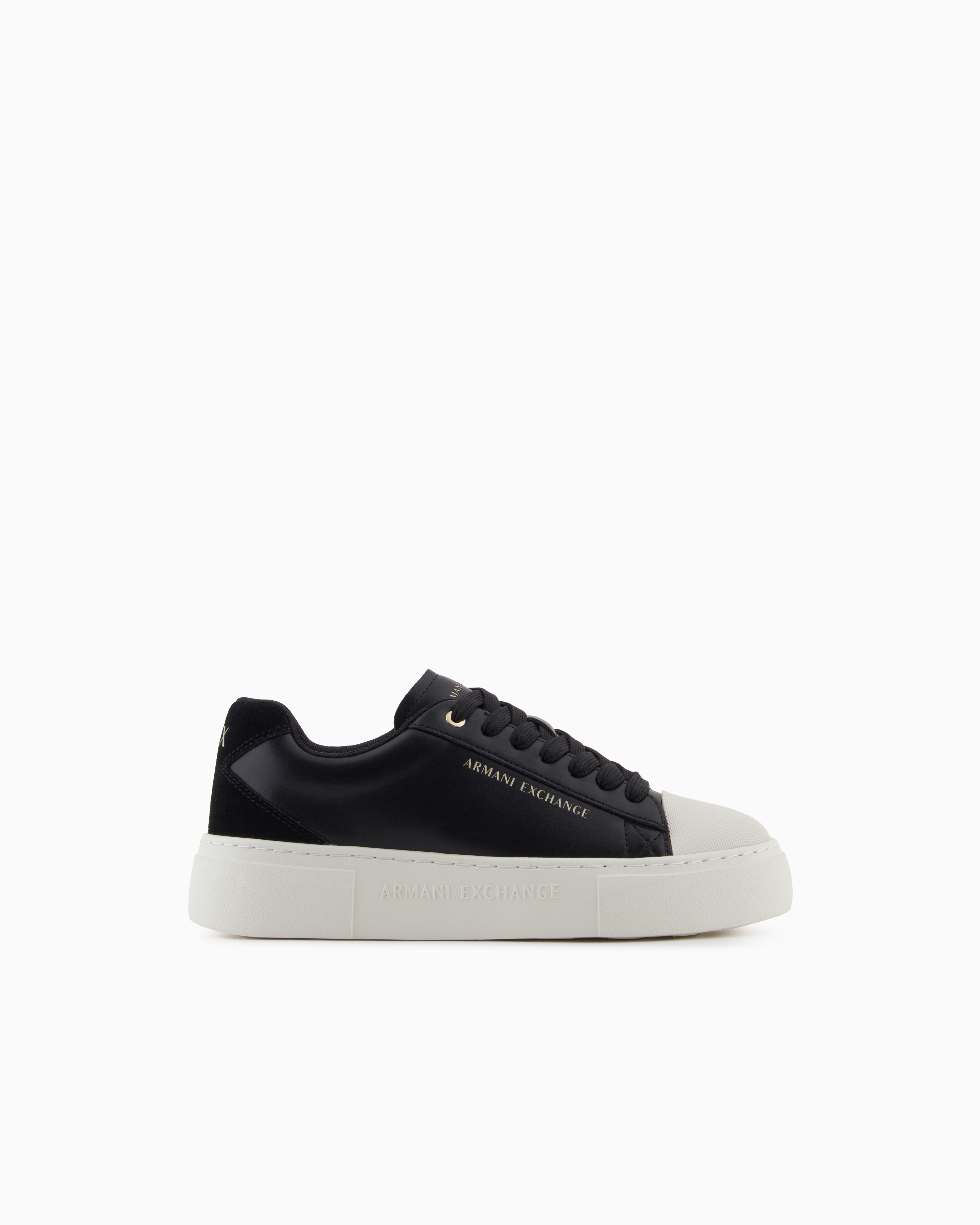 Sneakers with suede inserts