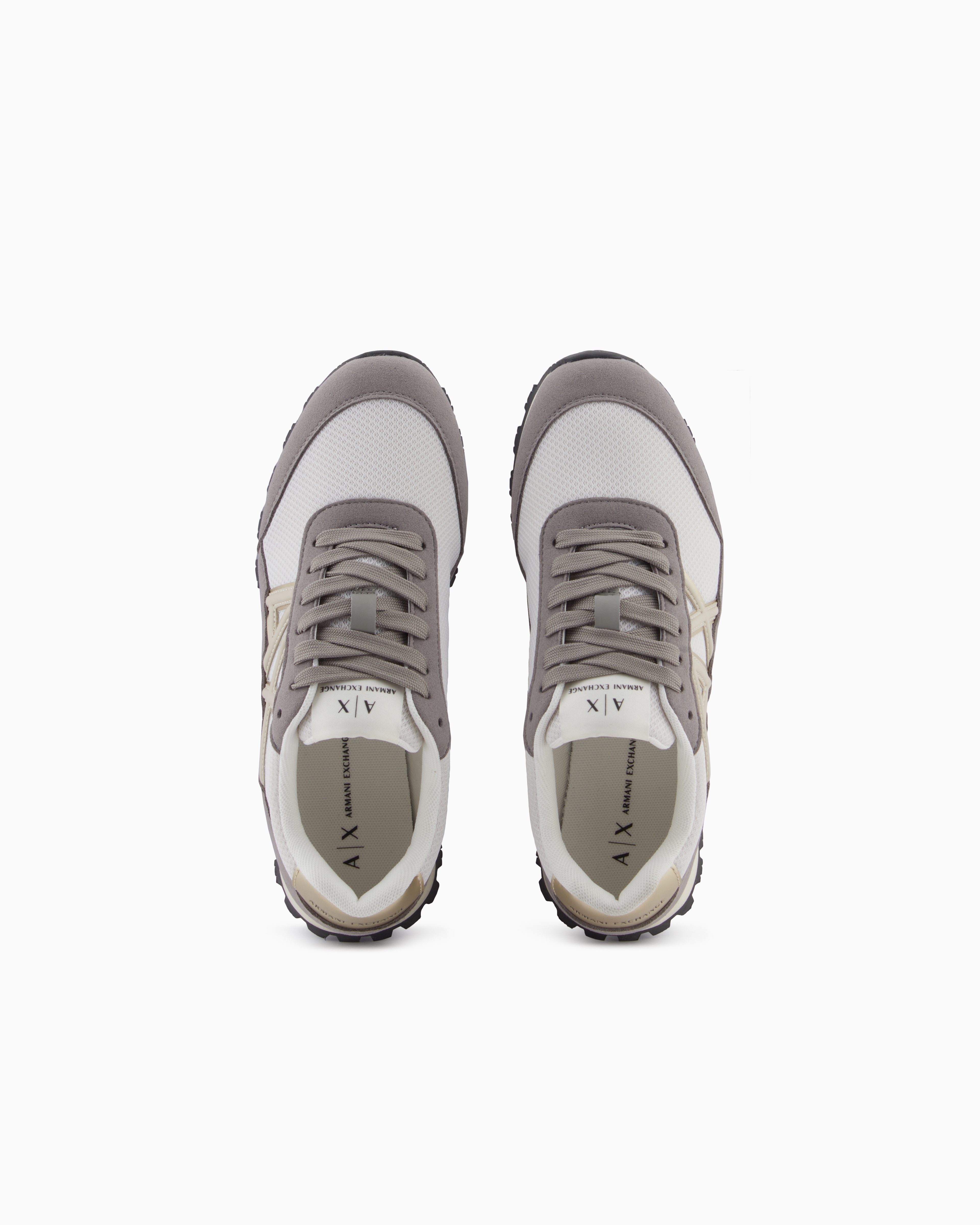 Running sneakers mesh and suede