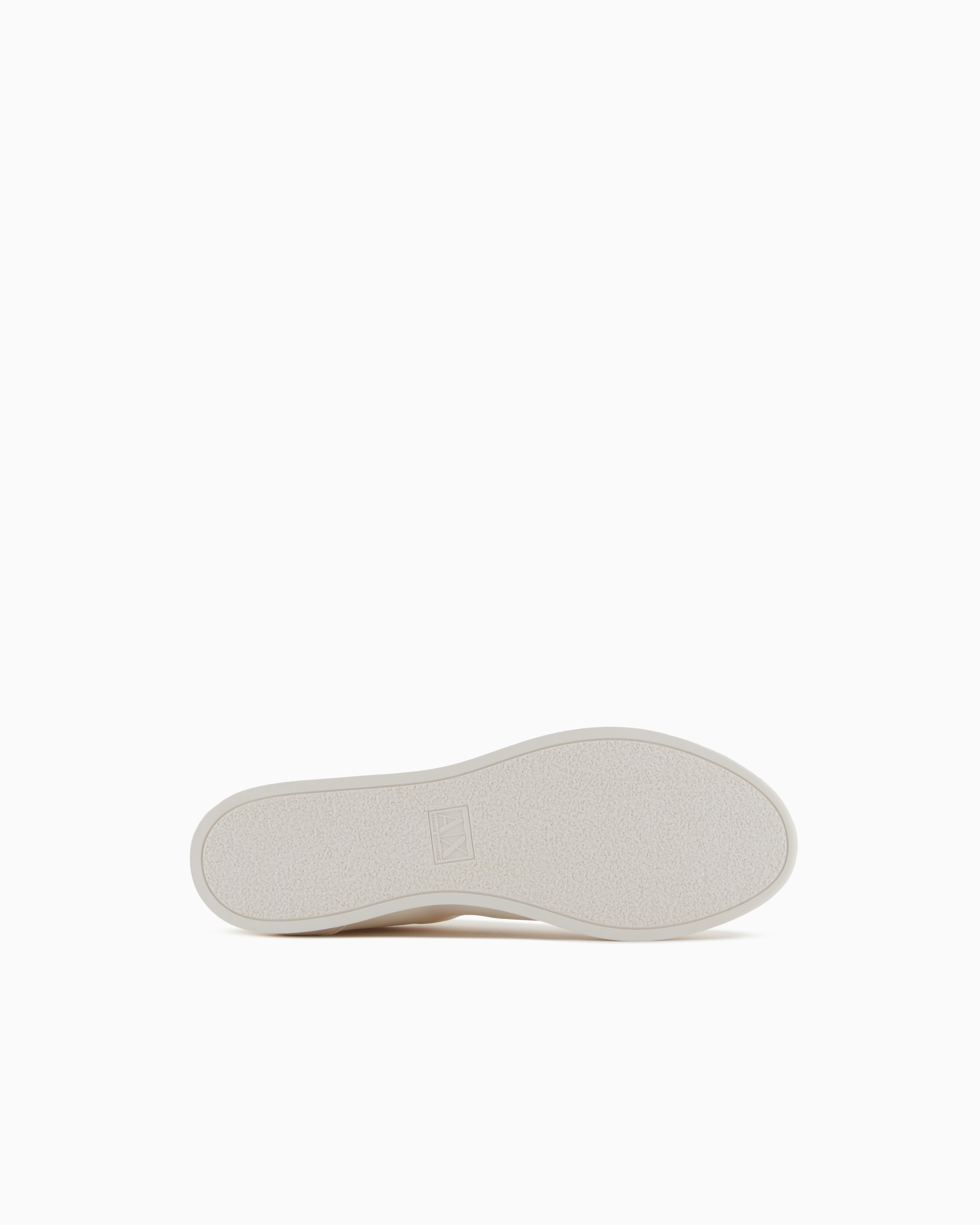Low-top sneakers with logo
