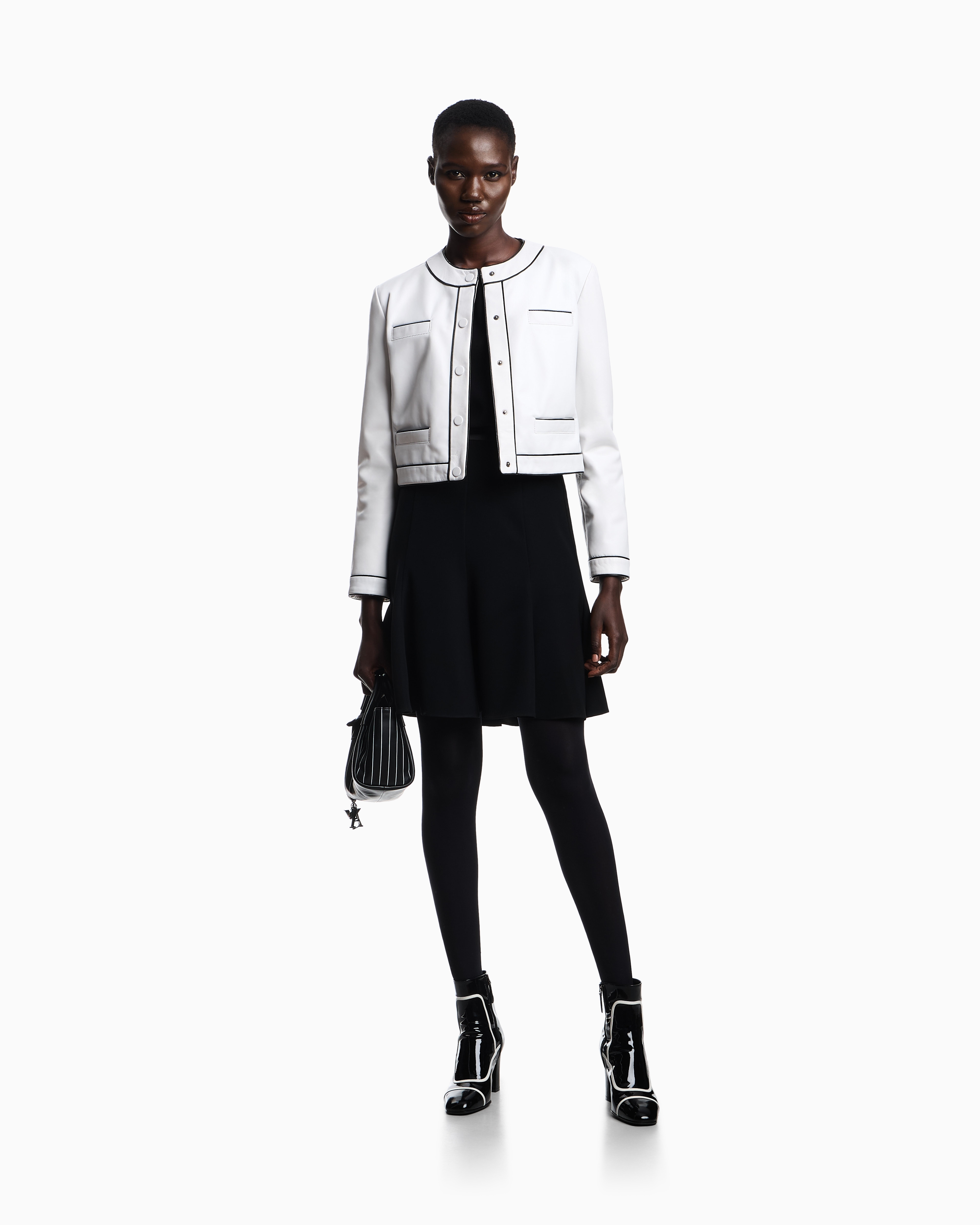 EMPORIO ARMANI ブラックフレアスカート EMPORIO ARMANI ブラックフレアスカート ウィメンズ スカート