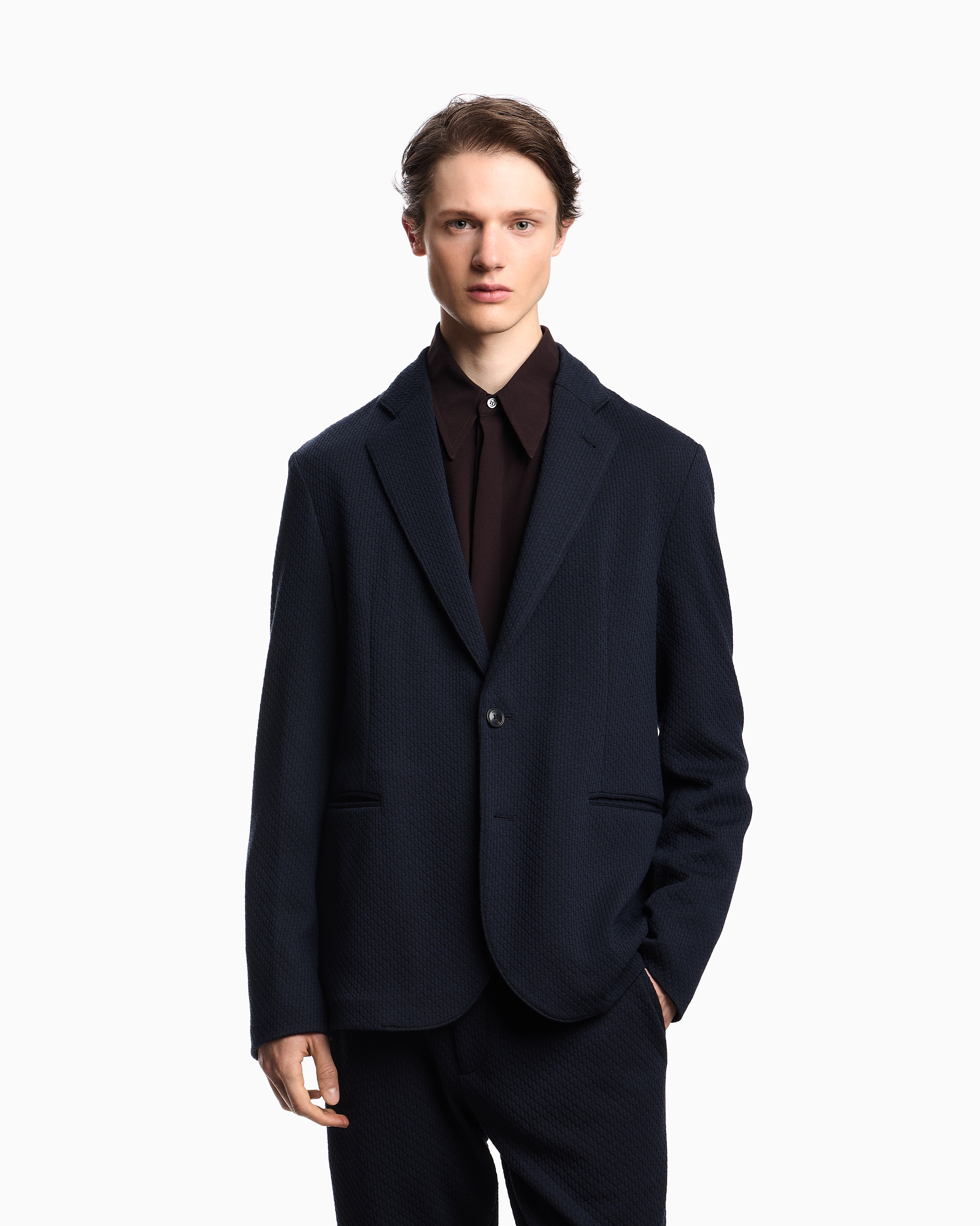 EM000069_TE15977_UB081_E_FW202