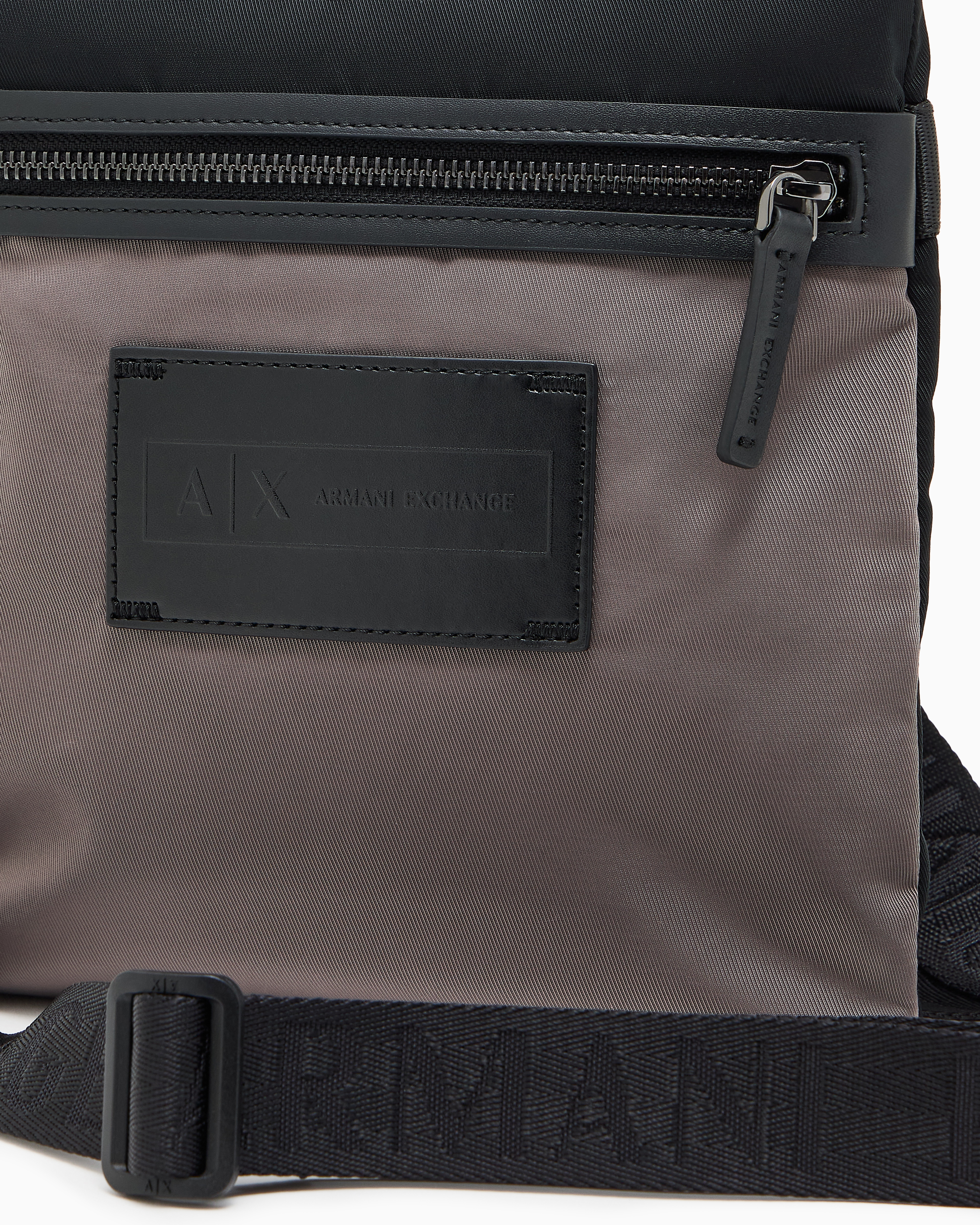 Armani Exchange - Two-tone shoulder bag with logo, Man, Grey, Size: TU