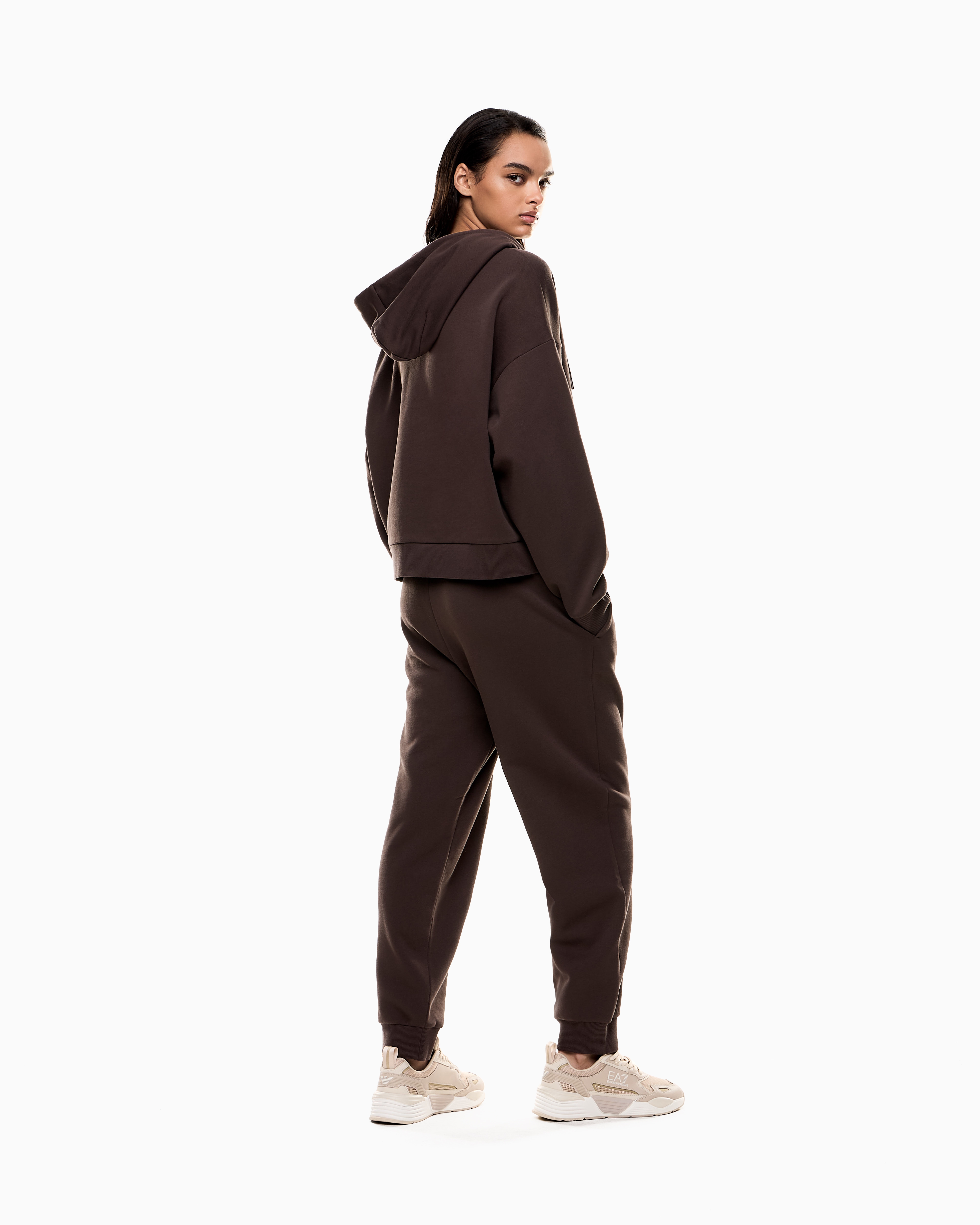 7W000425_AF10377_U6063_R_FW202