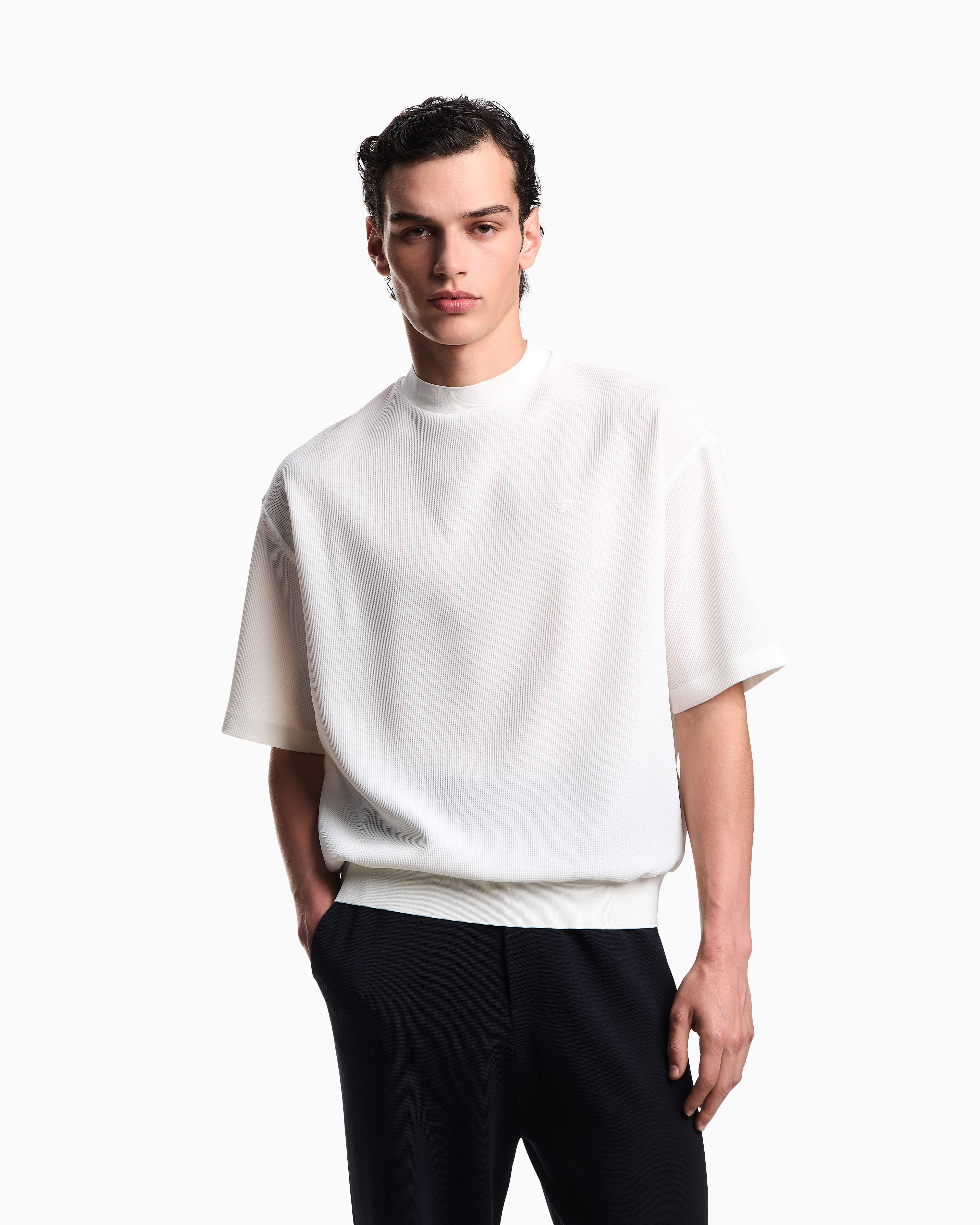 EM003992_TE14101_U0005_E_FW202