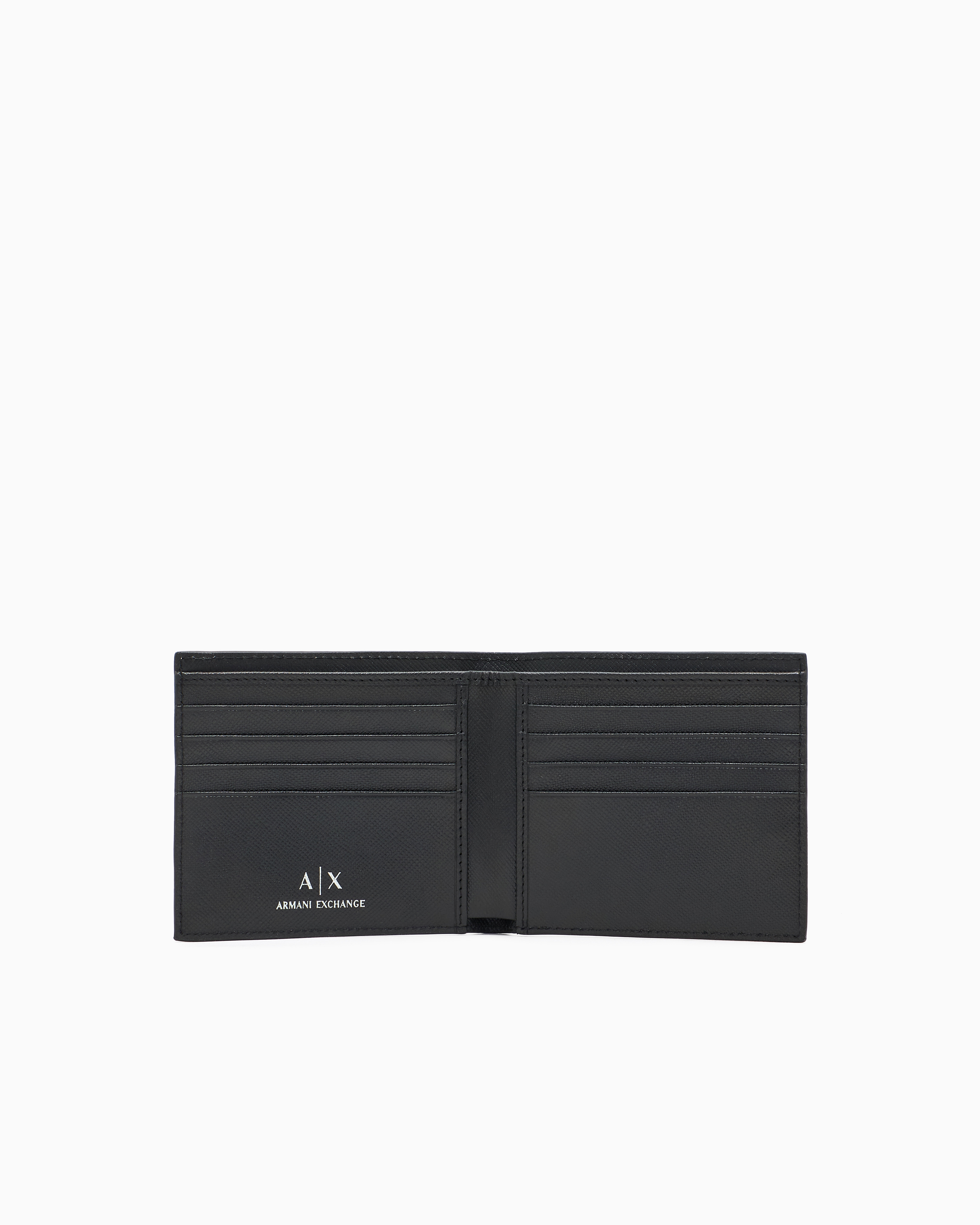 Wallet made of resistant material