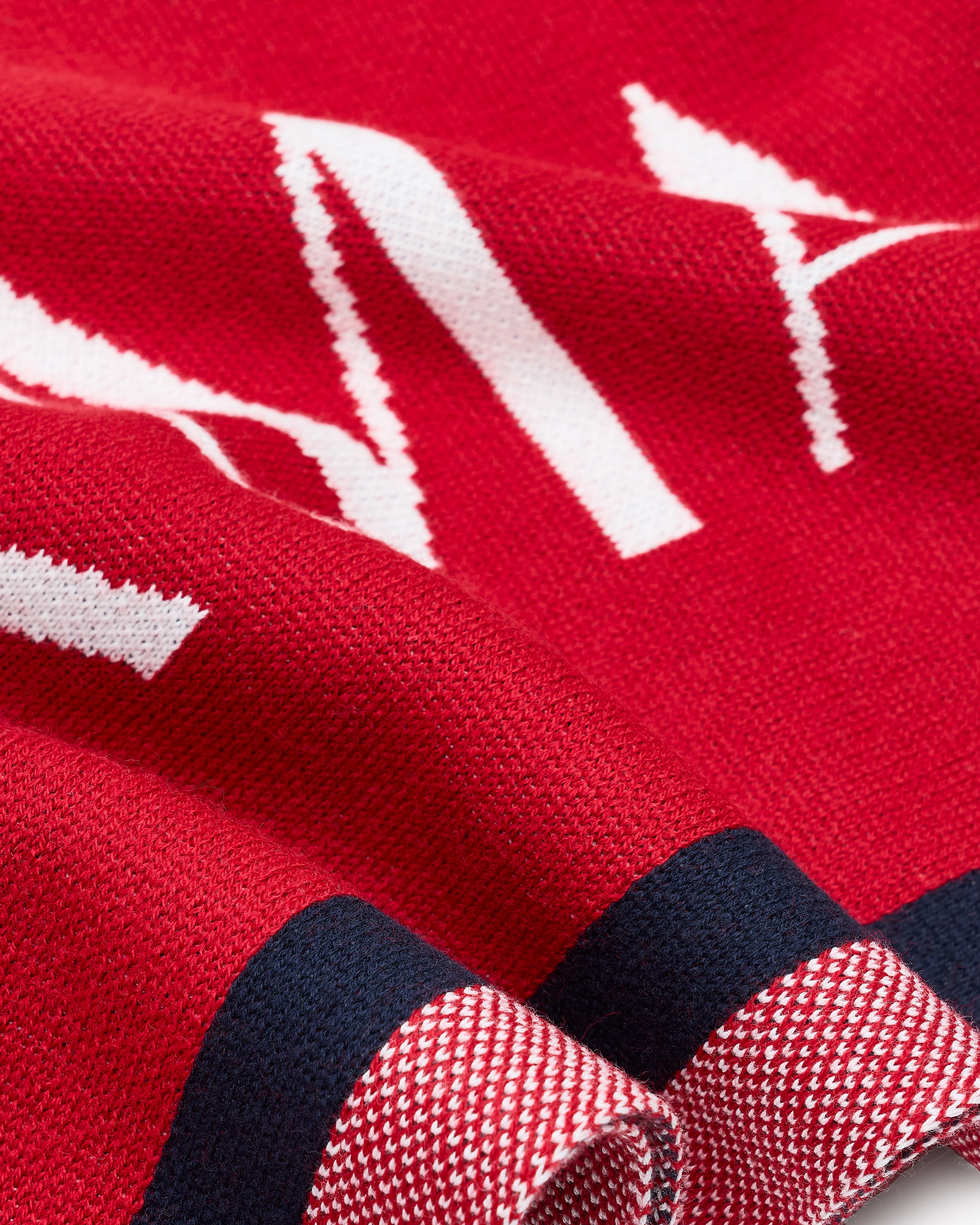 XM001552_AF13776_M5019_D_FW202