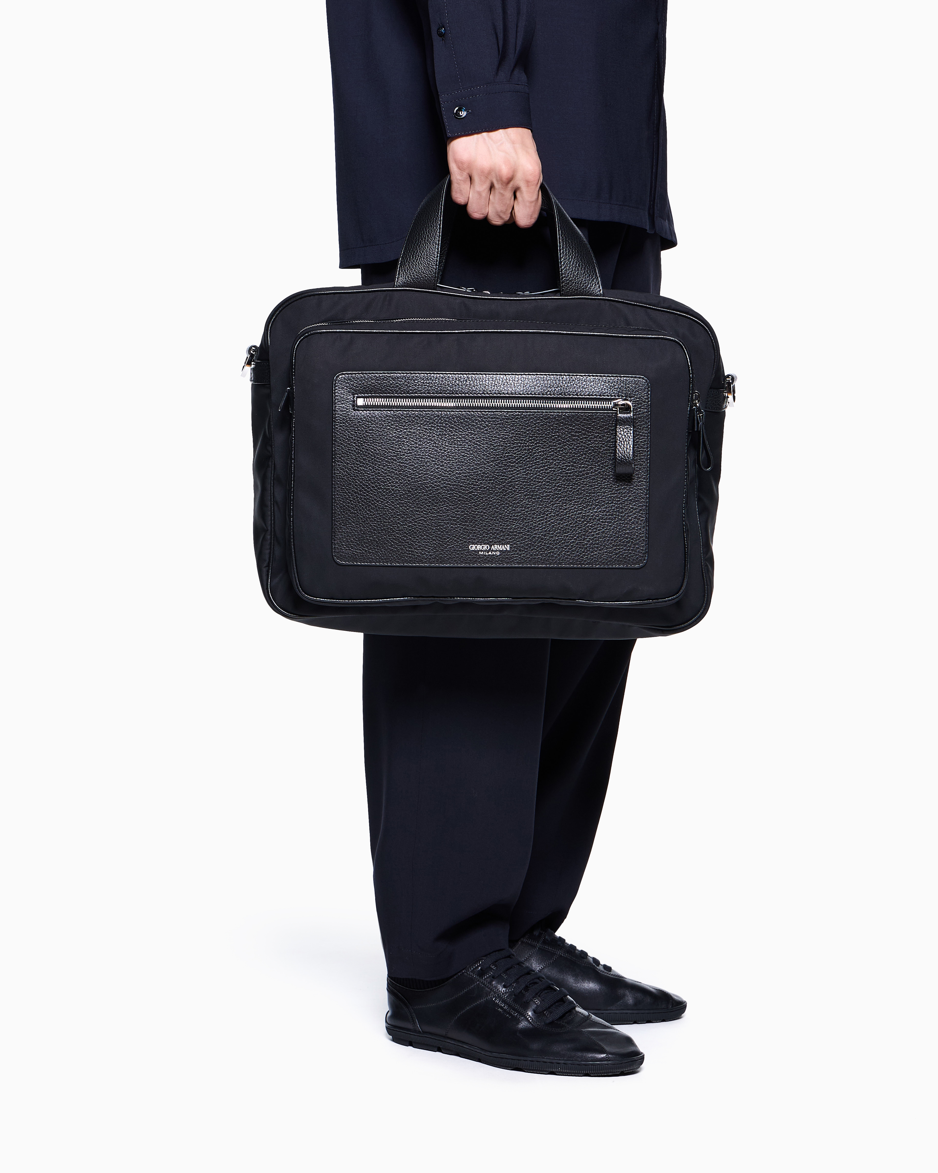 Giorgio Armani ブラックレザービジネスバッグ ジョルジオアルマーニ ブラックレザー トートバッグ ビジネス