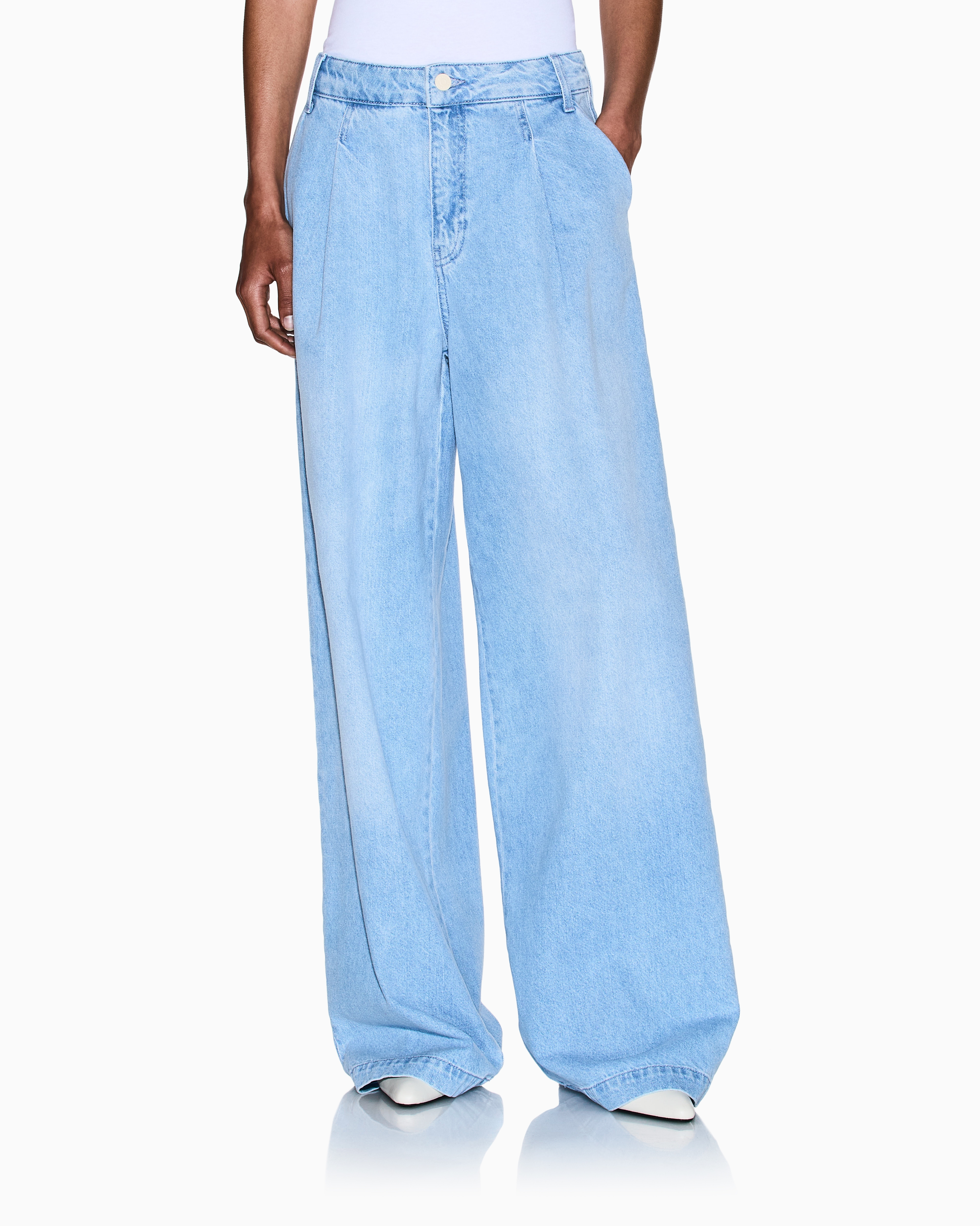 Wide-leg light denim jeans