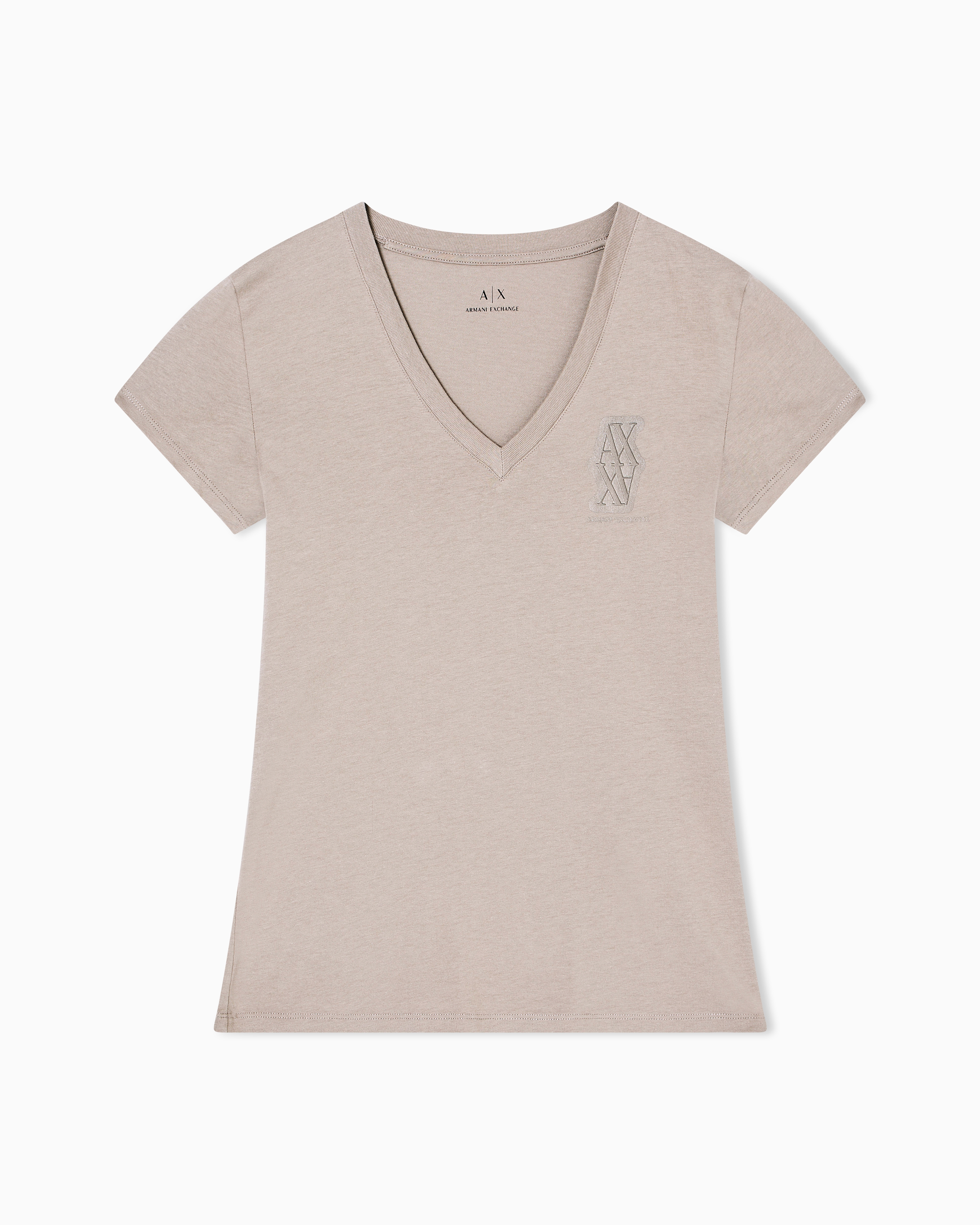 V-neck T-shirt with metal logo