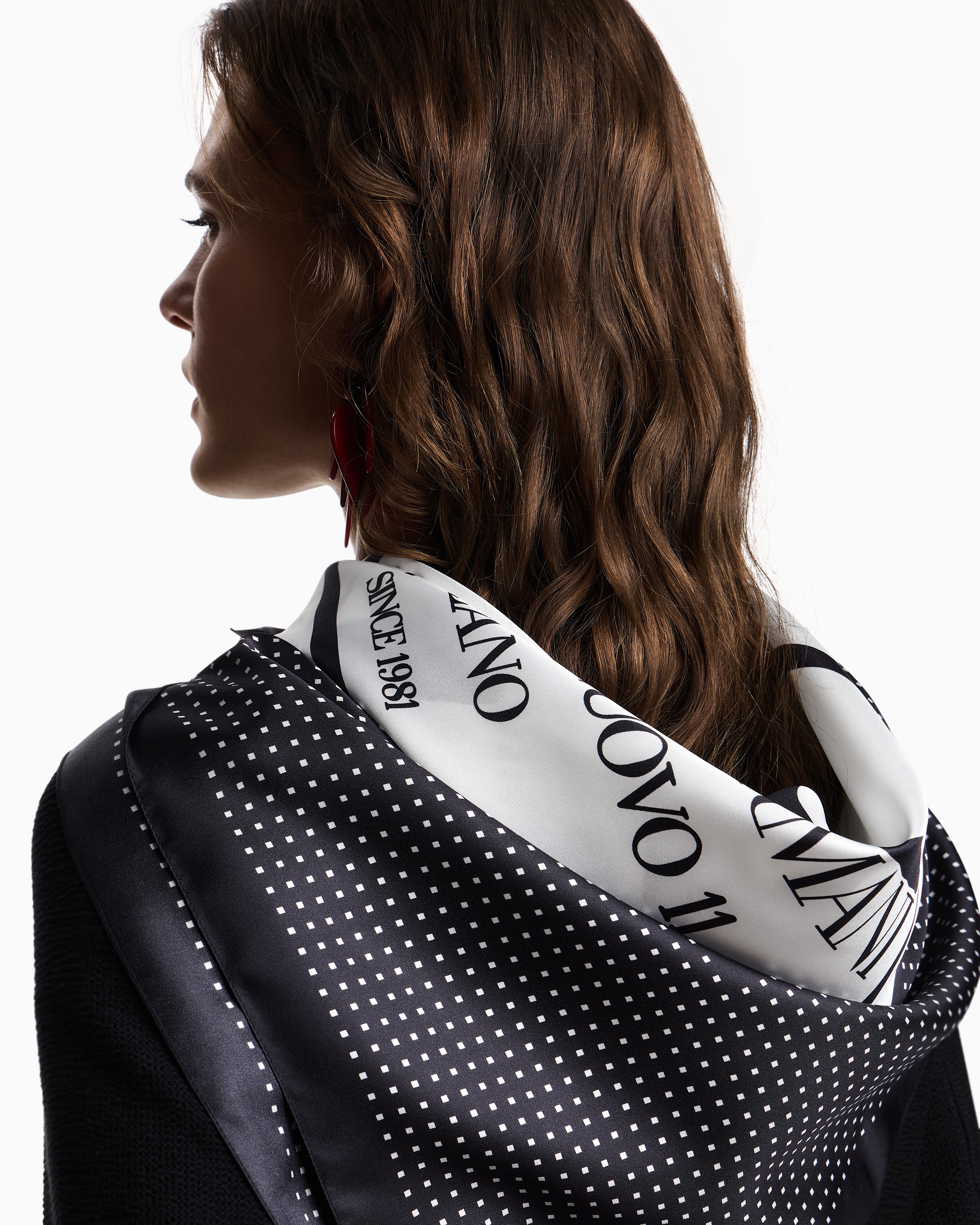 Emporio Armani Woman Accessories Scarves and Foulards Emporio Armani Woman Accessories Scarves and Foulards