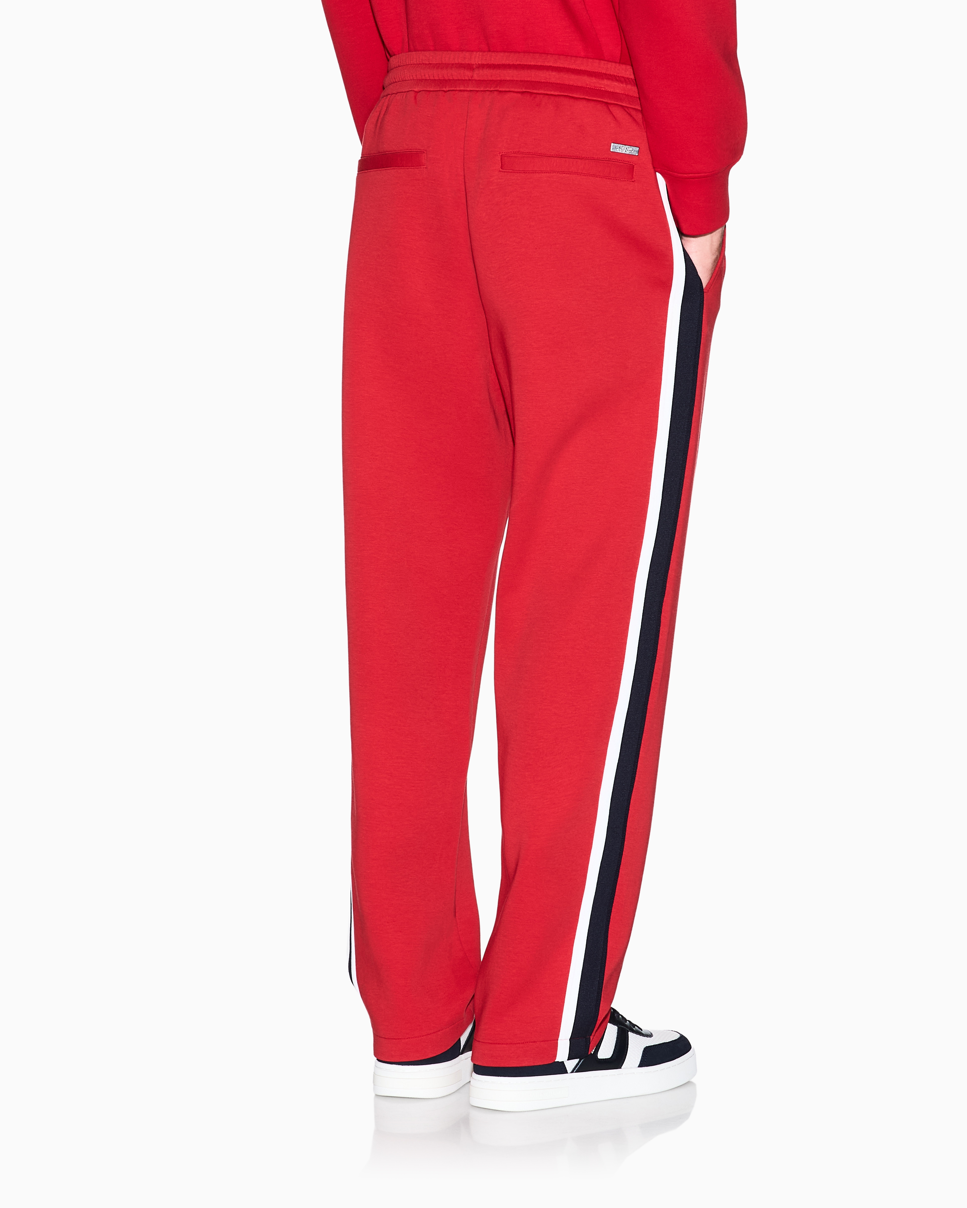 Jogger pants with contrasting stripes